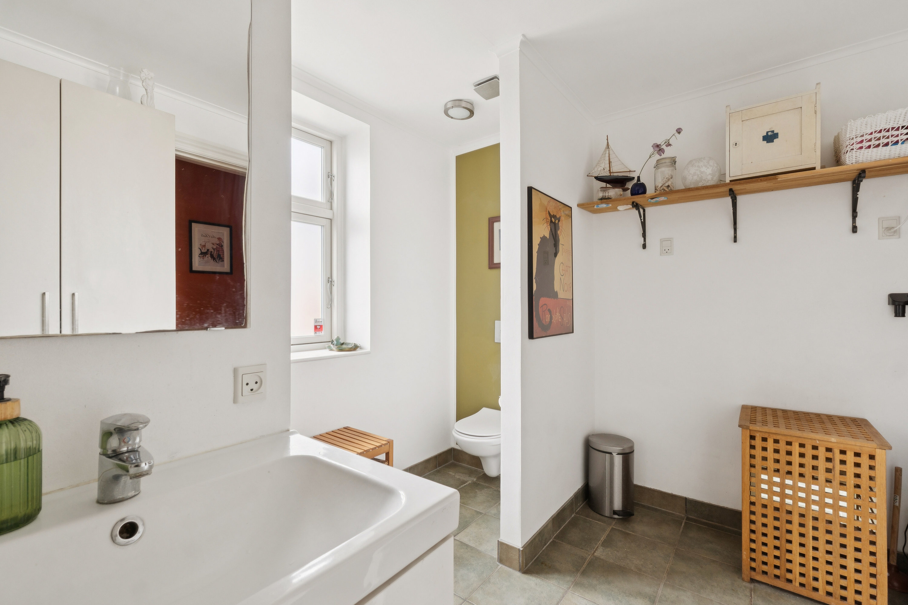 Fremhævet badeværelse billede i fuldskærmstilstand. Billede af Kløverdalen 3, 4000 Roskilde