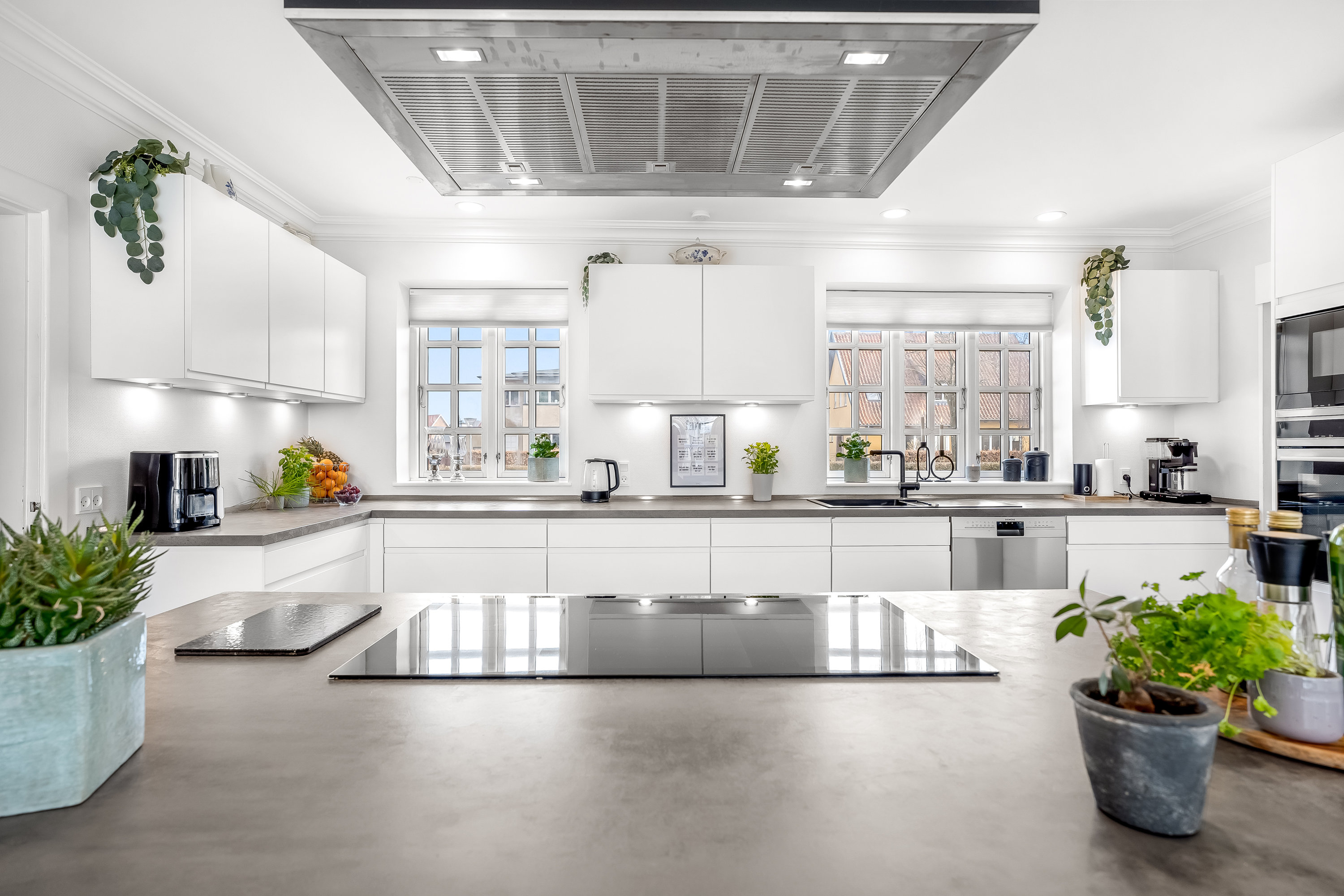 Fremhævet køkken billede i fuldskærmstilstand. Billede af Refshalevej 44, 4930 Maribo