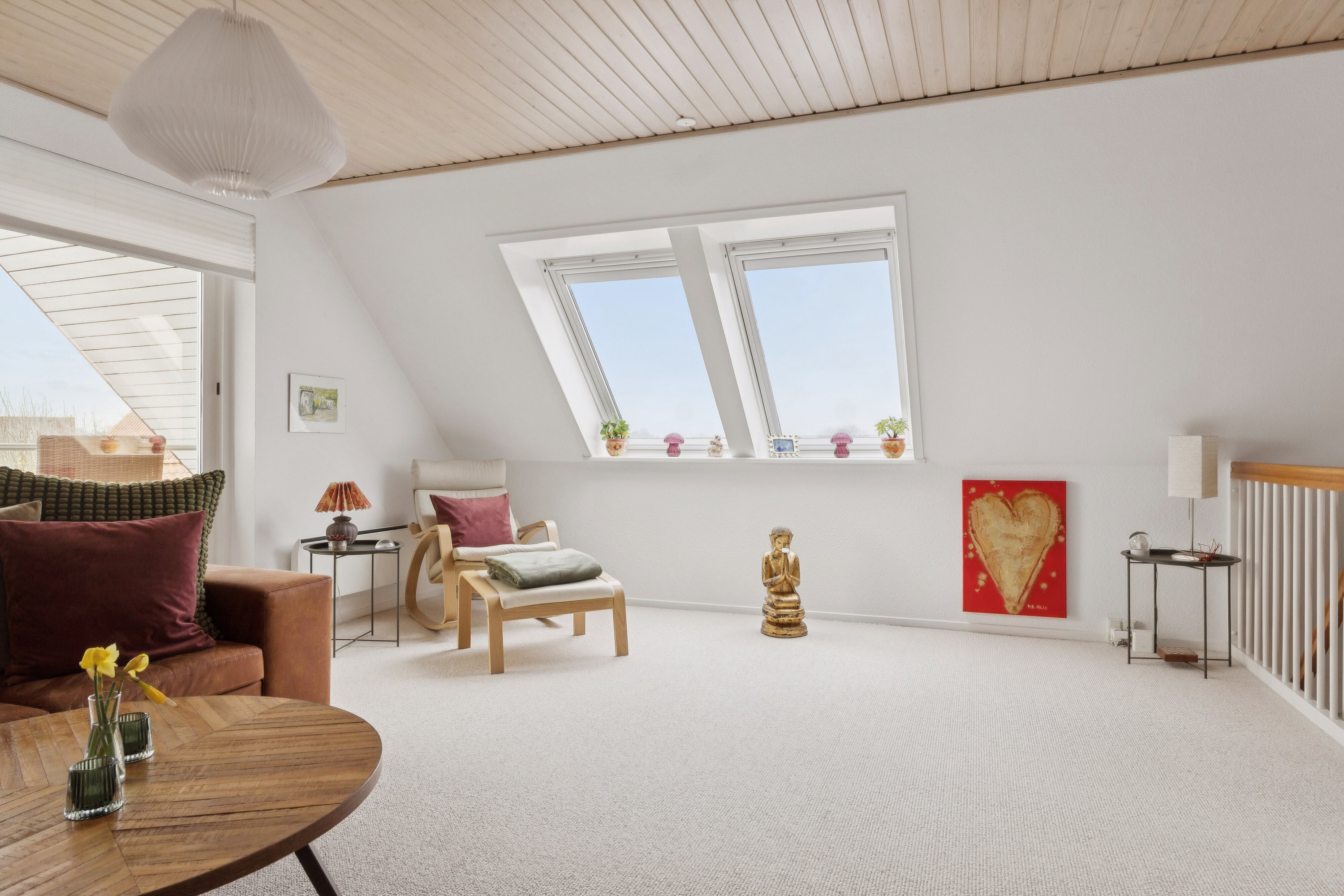 Fremhævet stue billede i fuldskærmstilstand. Billede af Lyndbyparken 12, Lyndby, 4070 Kirke Hyllinge