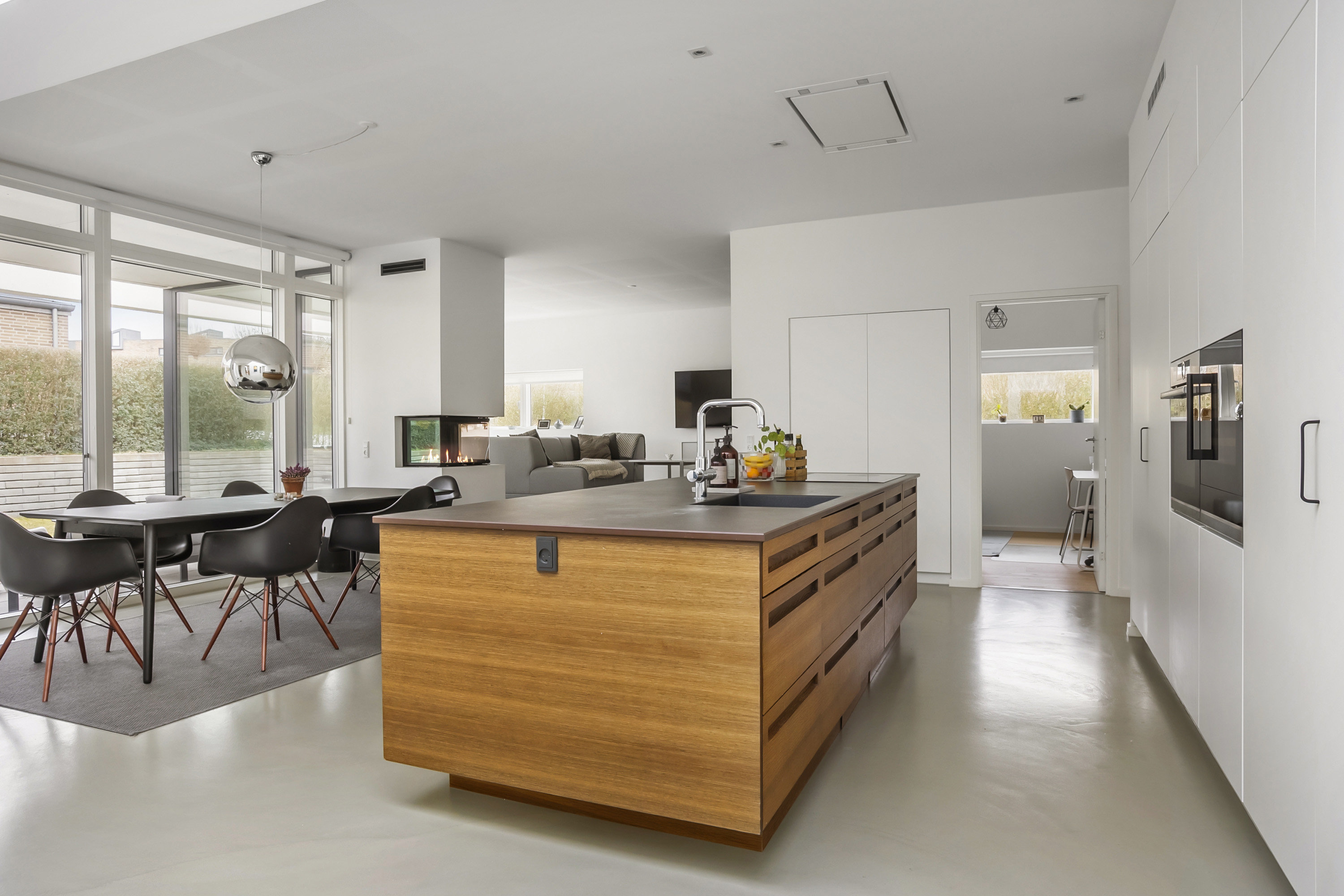 Fremhævet køkken billede i fuldskærmstilstand. Billede af Mimersvej 12, 6100 Haderslev