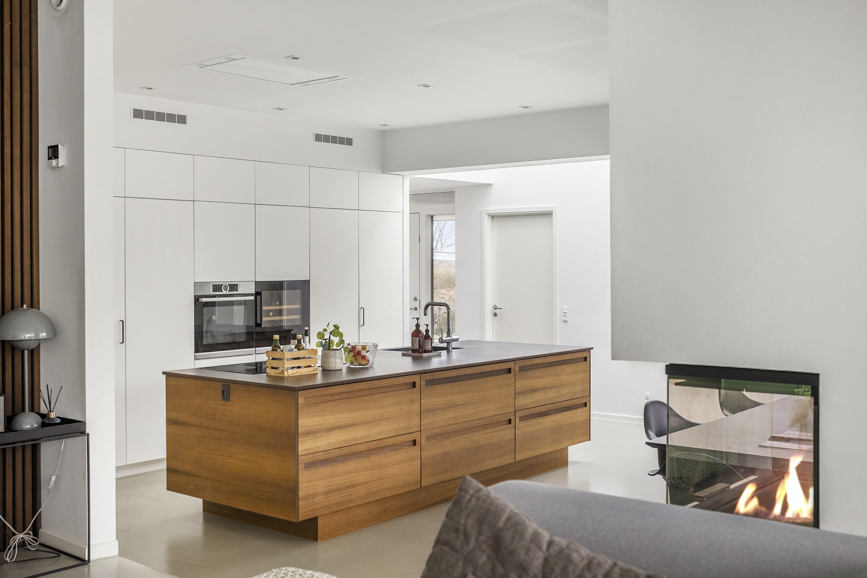 Fremhævet stue billede i fuldskærmstilstand. Billede af Mimersvej 12, 6100 Haderslev