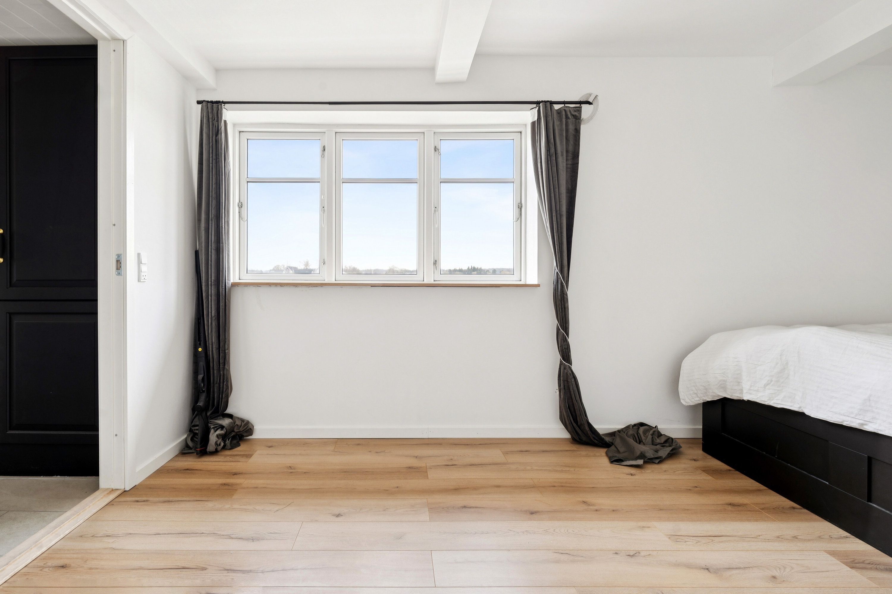 Fremhævet soveværelse billede i fuldskærmstilstand. Billede af Hastrupvej 16, 4720 Præstø