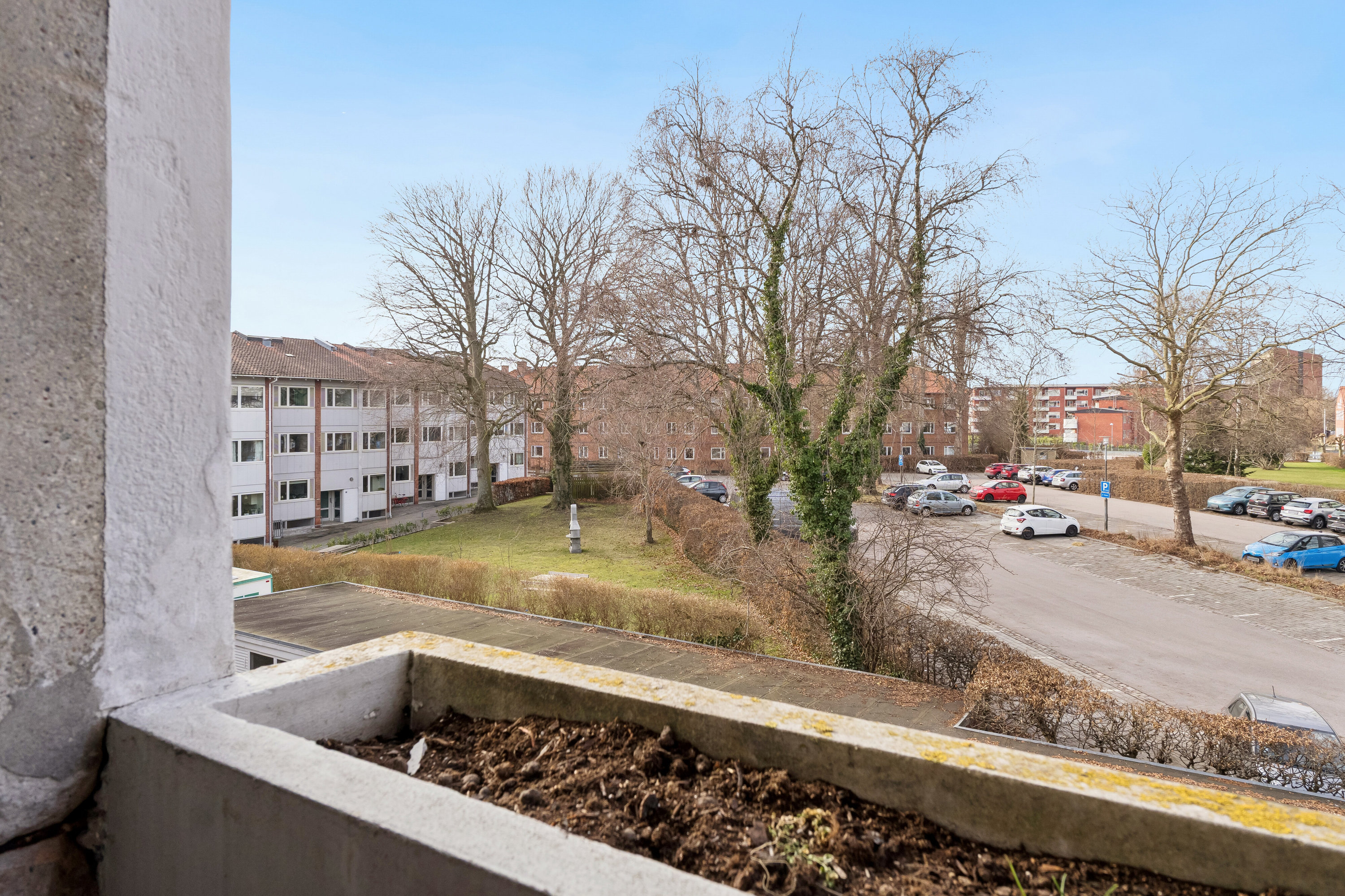 Fremhævet udsigt billede i fuldskærmstilstand. Billede af Ulrikkenborg Plads 10D, 2. th., 2800 Kongens Lyngby