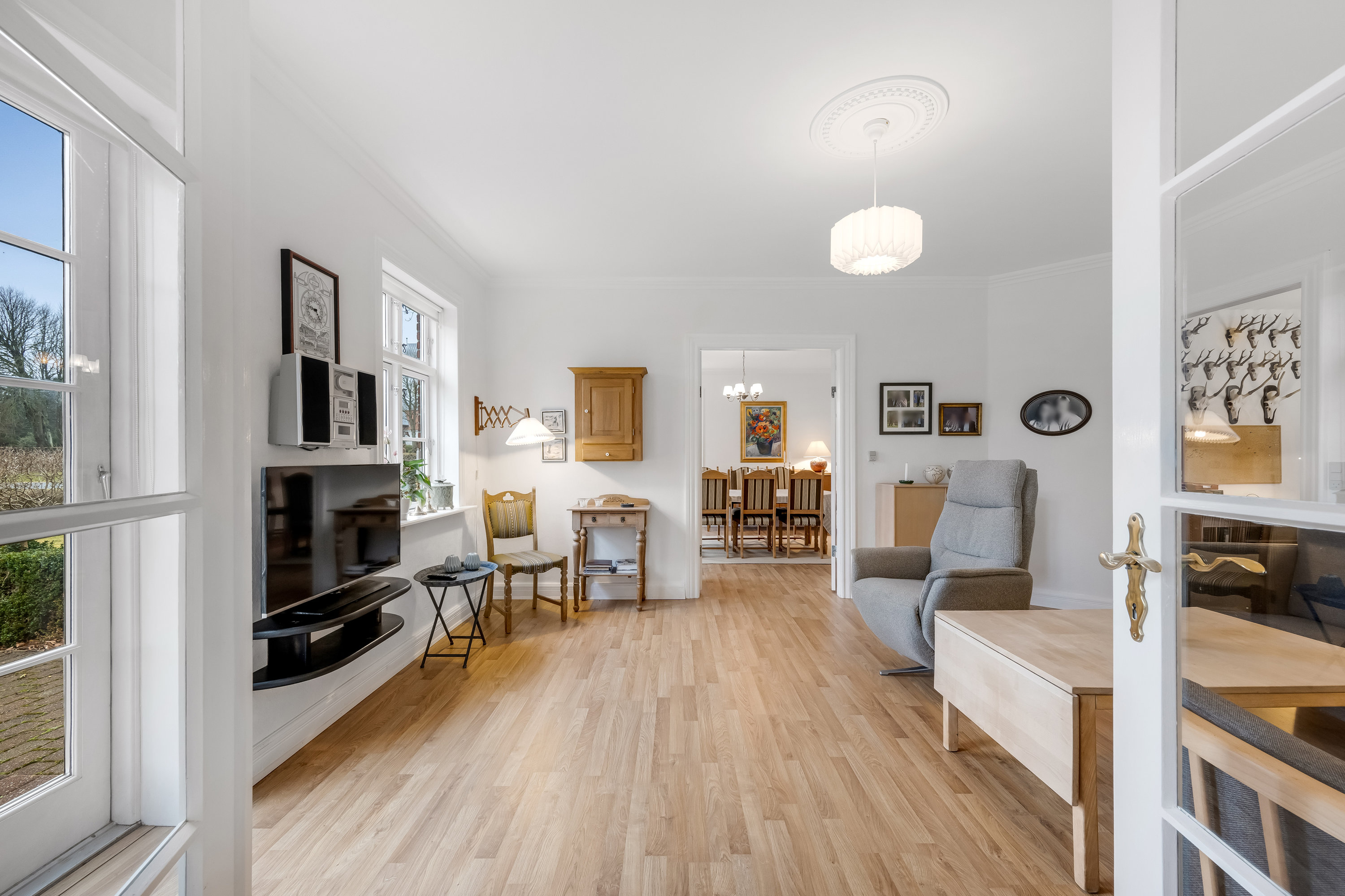 Fremhævet stue billede i fuldskærmstilstand. Billede af Tim Kirkevej 28A, 6980 Tim