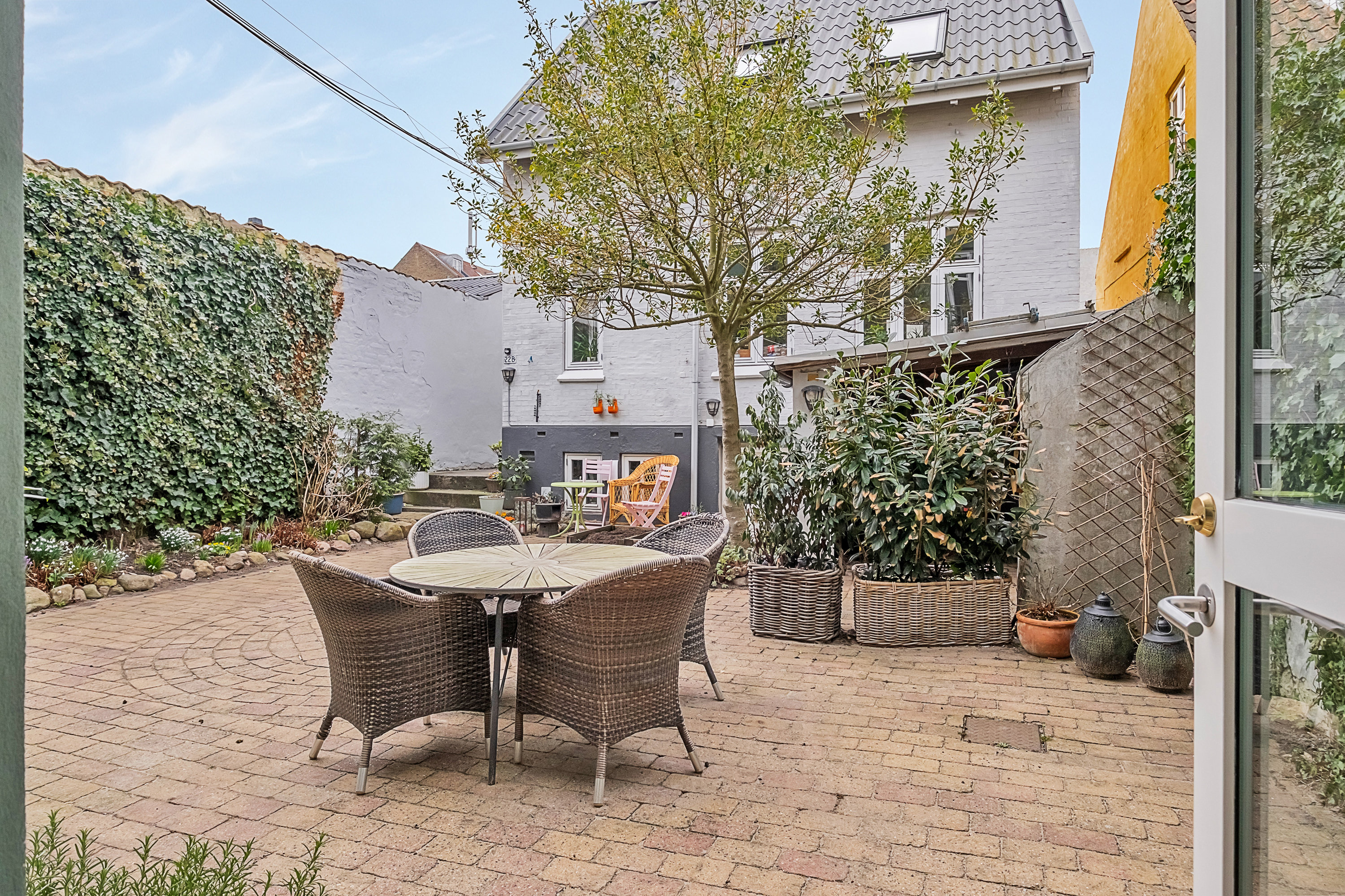 Fremhævet terrasse billede i fuldskærmstilstand. Billede af Bülowsgade 22, st.., 8000 Aarhus C