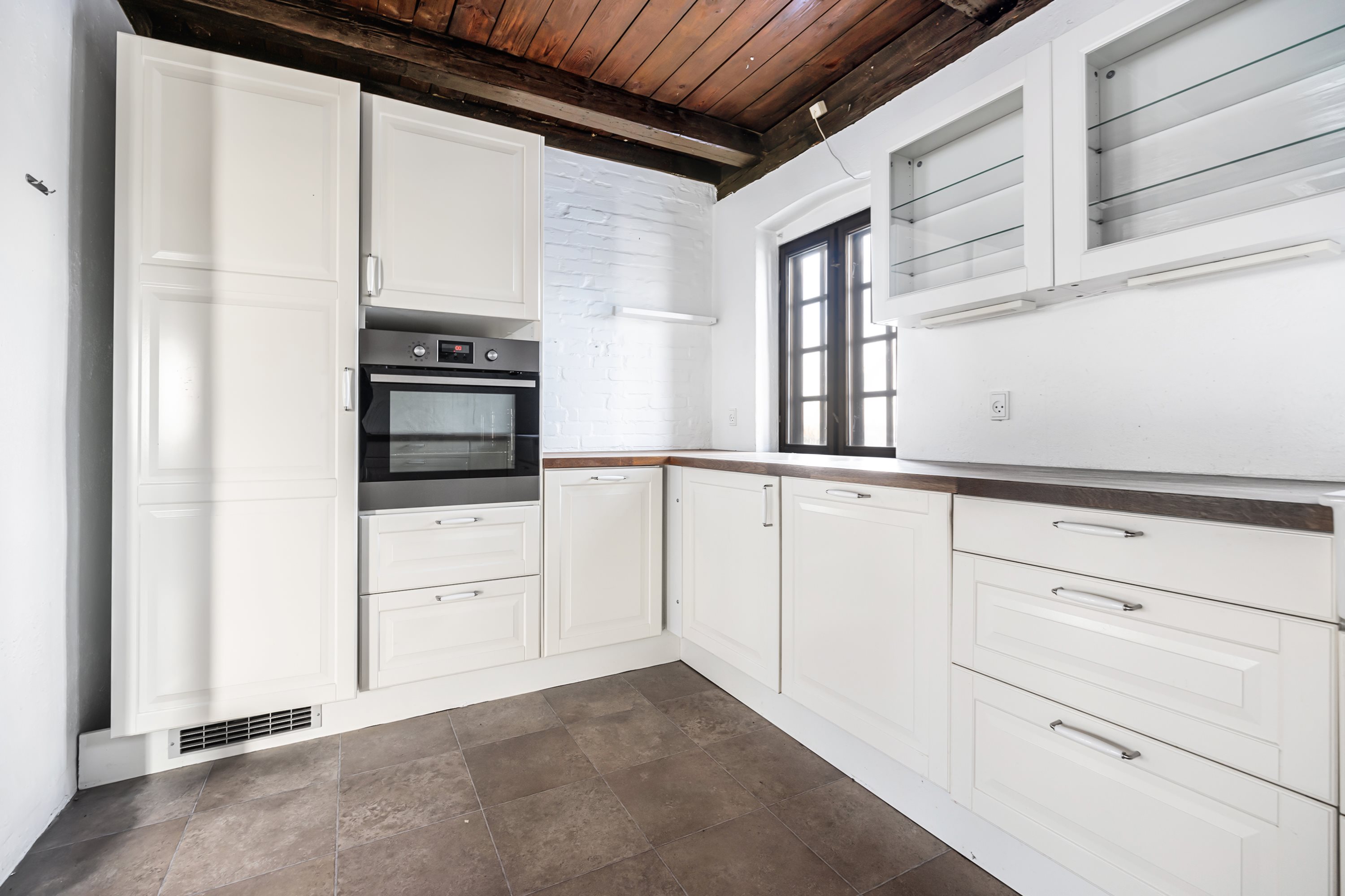 Fremhævet køkken billede i fuldskærmstilstand. Billede af Limfjordsgade 56, Gjøl, 9440 Aabybro