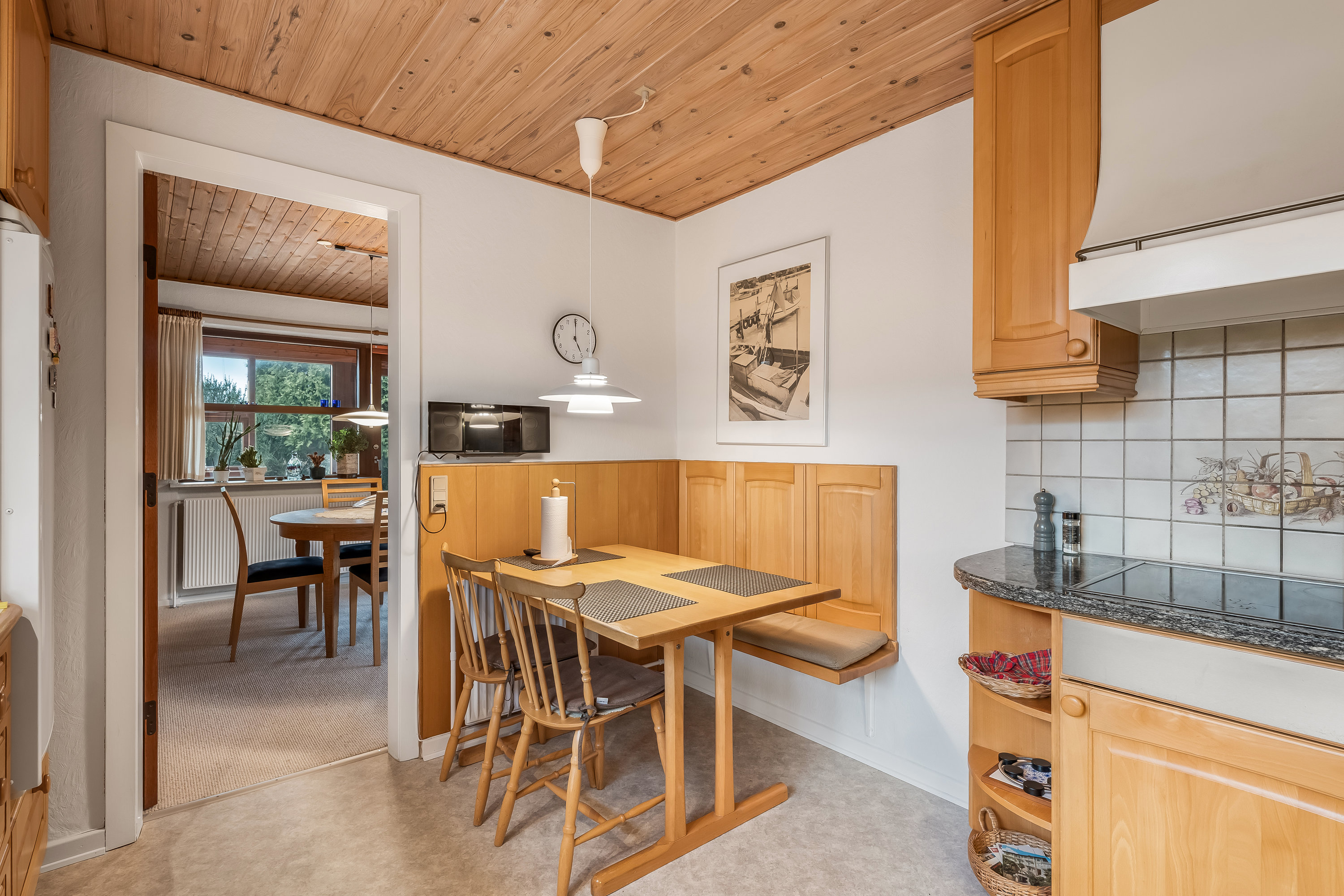 Fremhævet stue billede i fuldskærmstilstand. Billede af Christian Richardts Vej 1, 6800 Varde