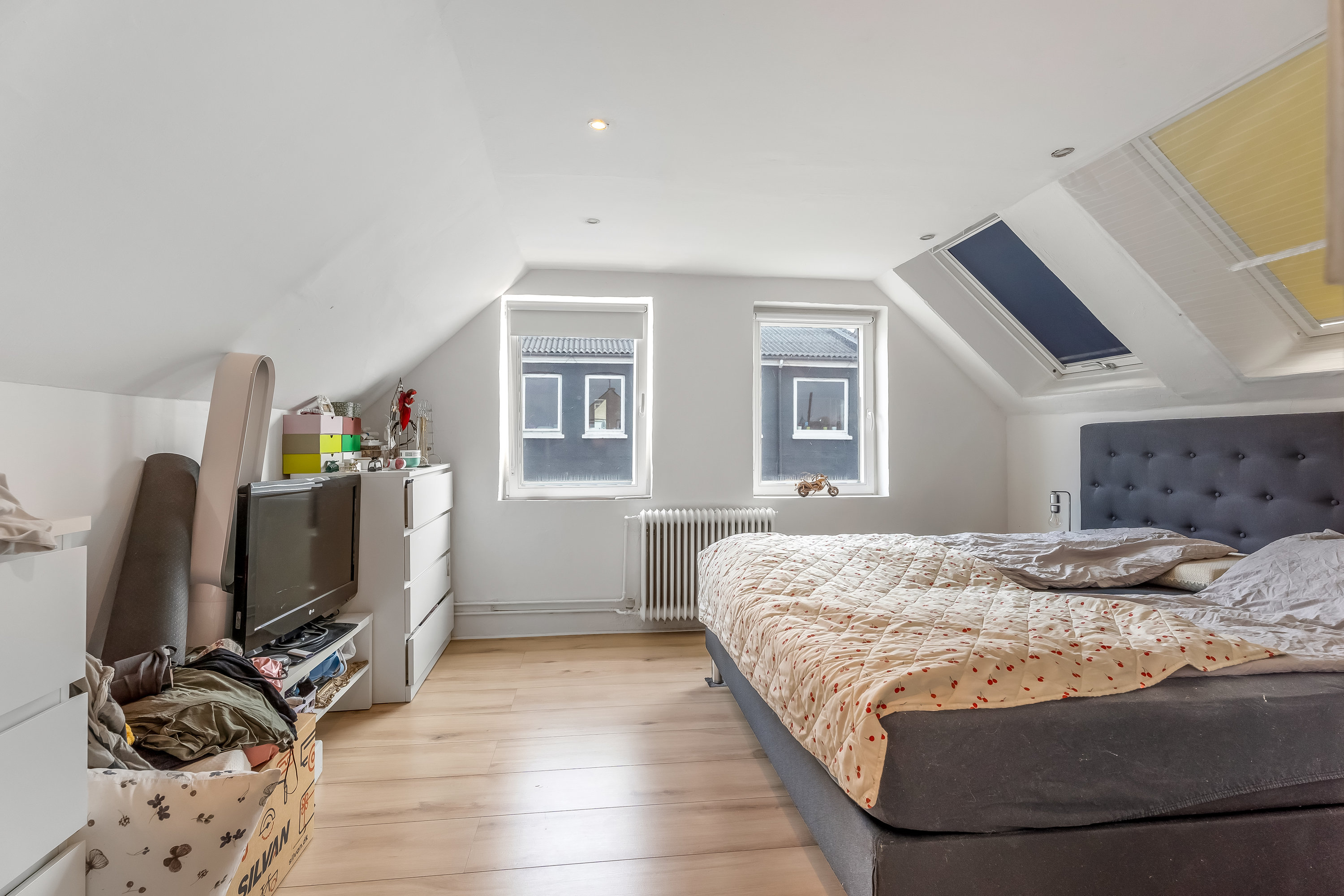 Fremhævet soveværelse billede i fuldskærmstilstand. Billede af Frederiksgade 1, 4800 Nykøbing F