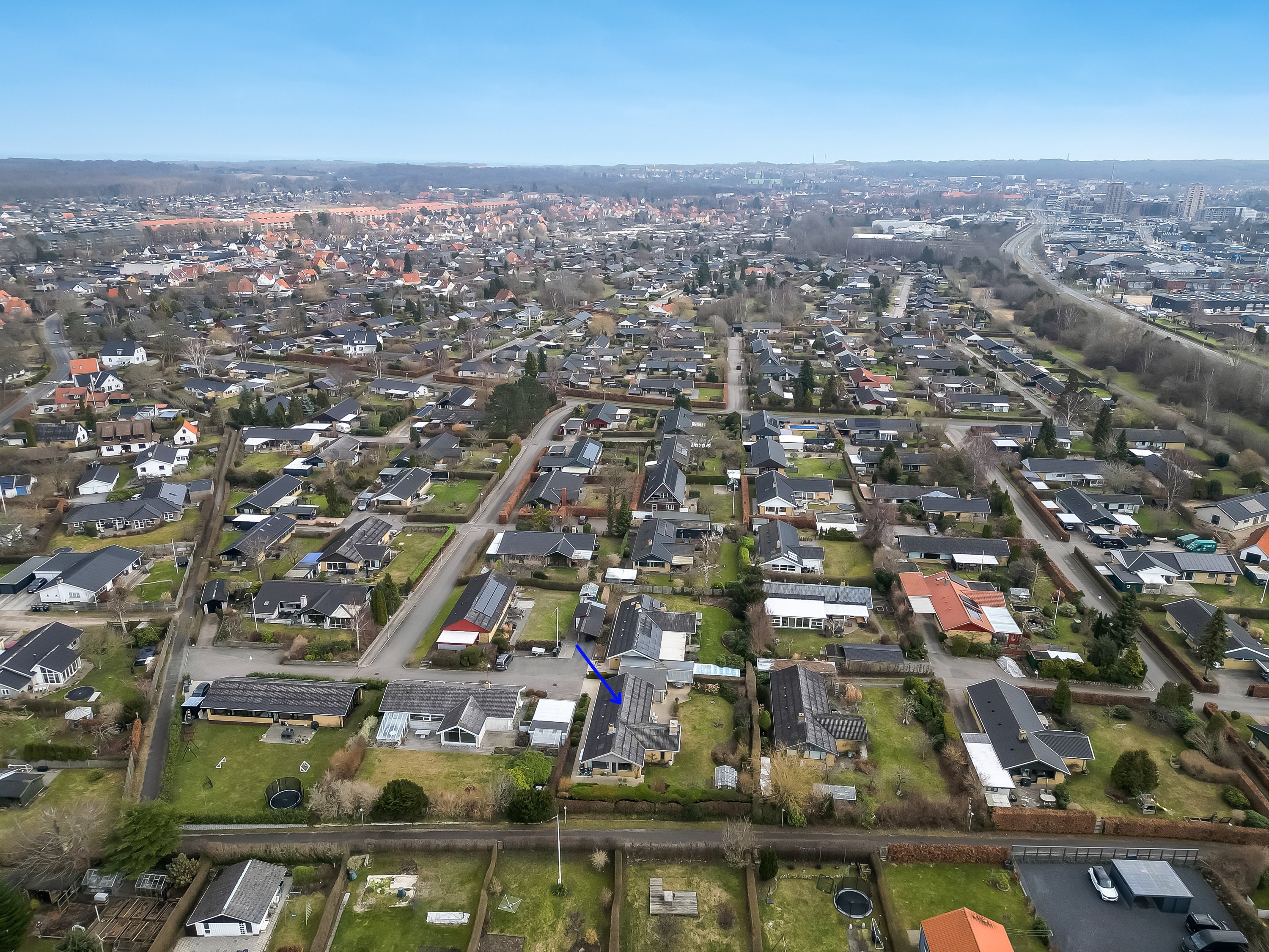 Fremhævet luftfoto billede i fuldskærmstilstand. Billede af Kingosvej 21, 3400 Hillerød