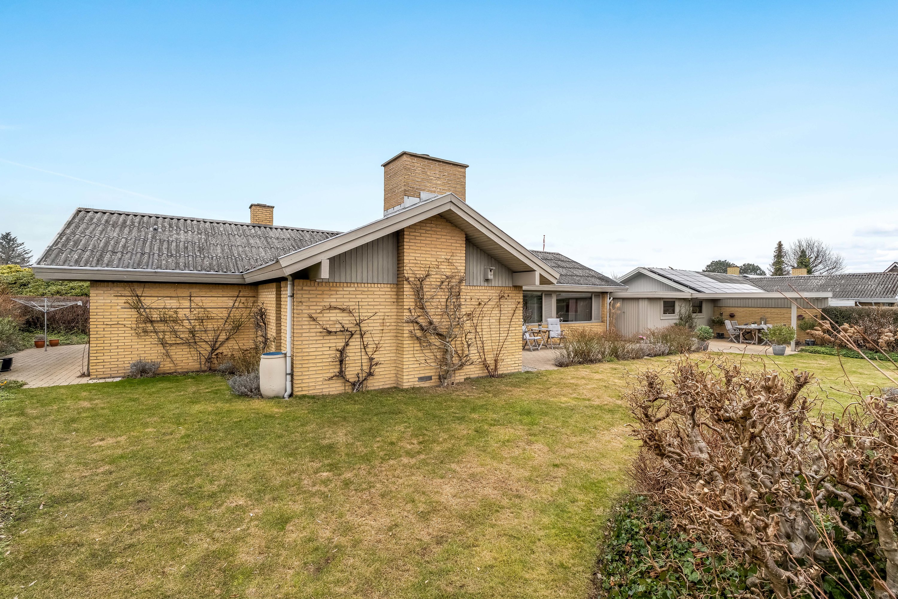 Fremhævet facade billede i fuldskærmstilstand. Billede af Kingosvej 21, 3400 Hillerød