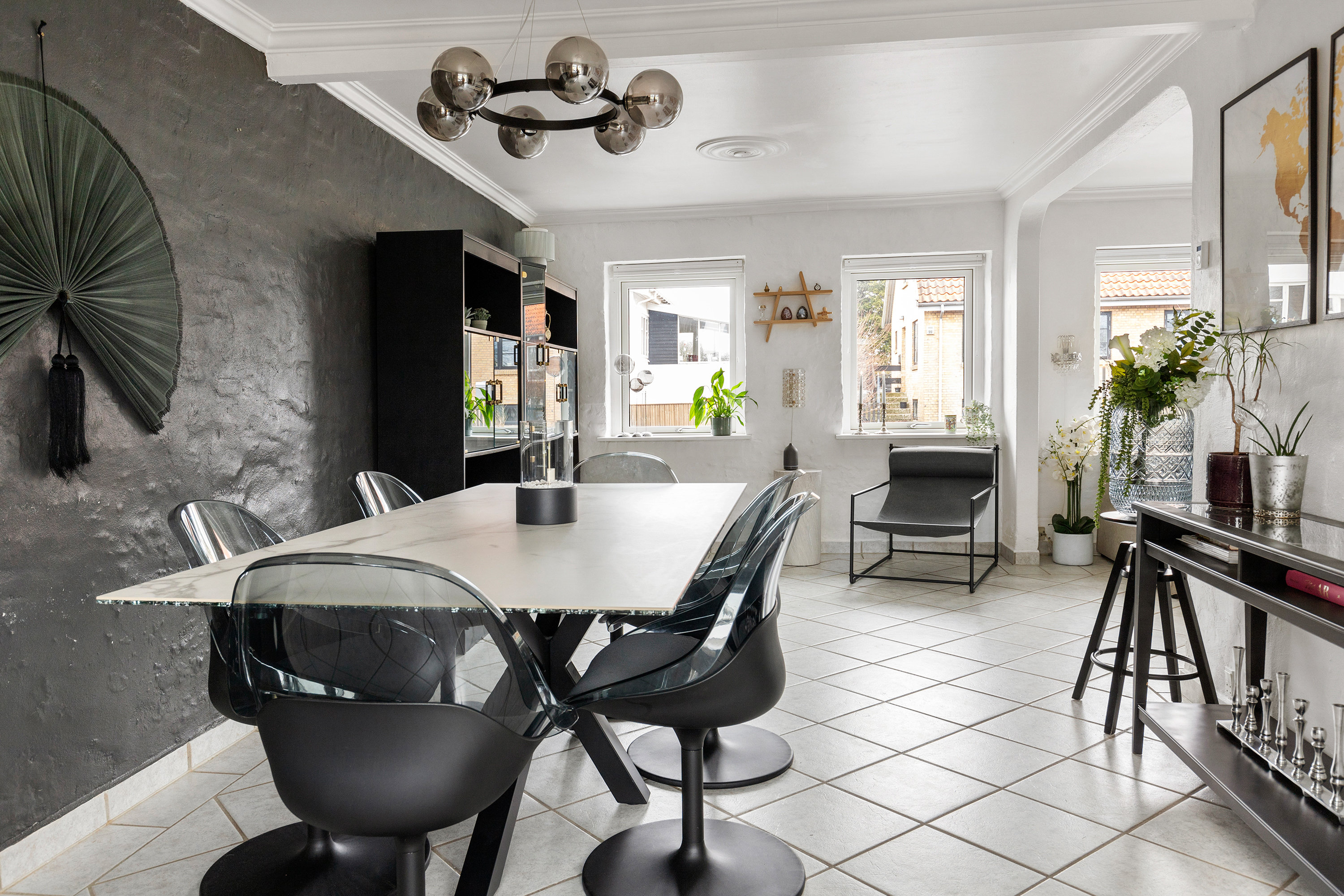 Fremhævet stue billede i fuldskærmstilstand. Billede af Frilandsvej 86, 9800 Hjørring