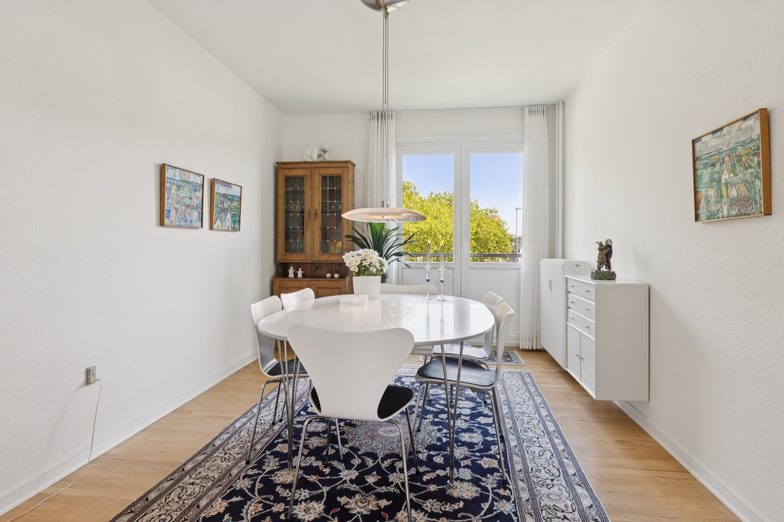 Fremhævet stue billede i fuldskærmstilstand. Billede af Snerlevej 1, st.. tv., 9000 Aalborg