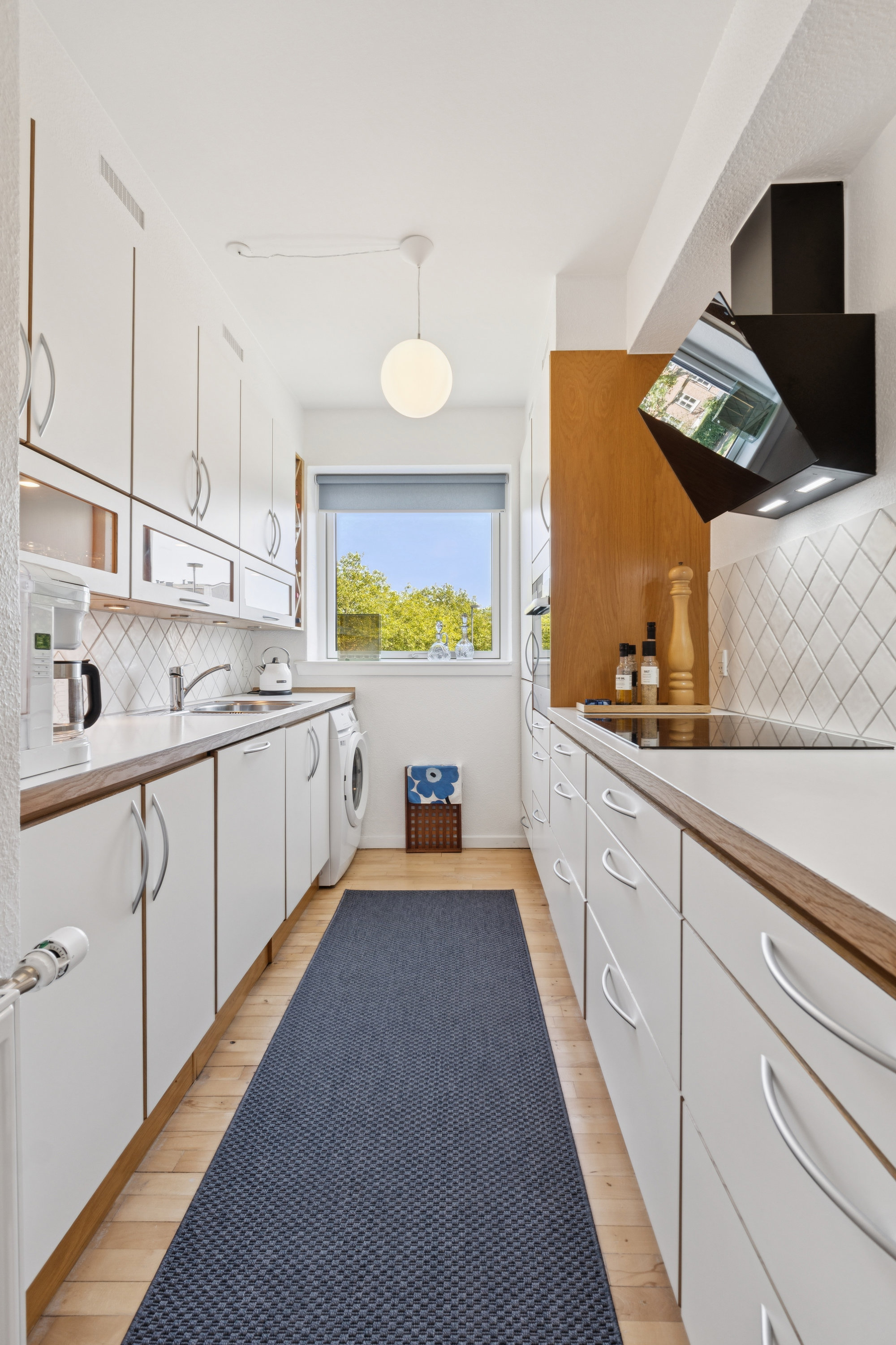 Fremhævet køkken billede i fuldskærmstilstand. Billede af Snerlevej 1, st.. tv., 9000 Aalborg