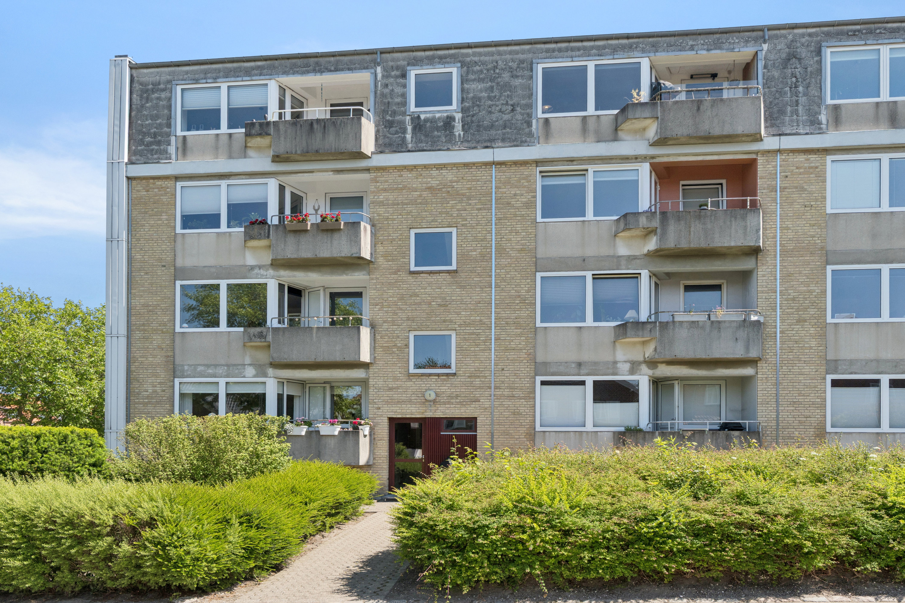 Fremhævet ejendommen billede i fuldskærmstilstand. Billede af Snerlevej 1, st.. tv., 9000 Aalborg