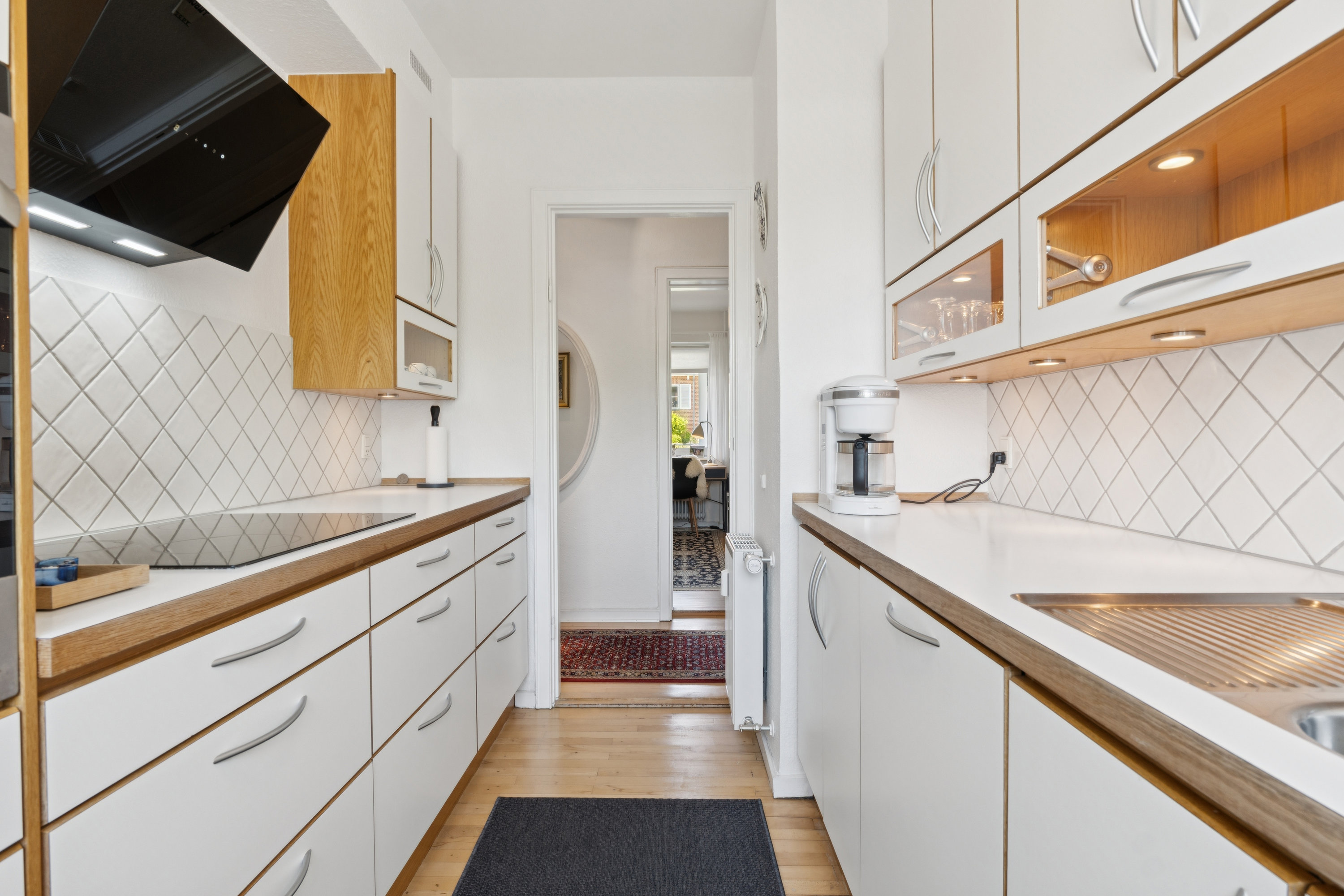 Fremhævet køkken billede i fuldskærmstilstand. Billede af Snerlevej 1, st.. tv., 9000 Aalborg