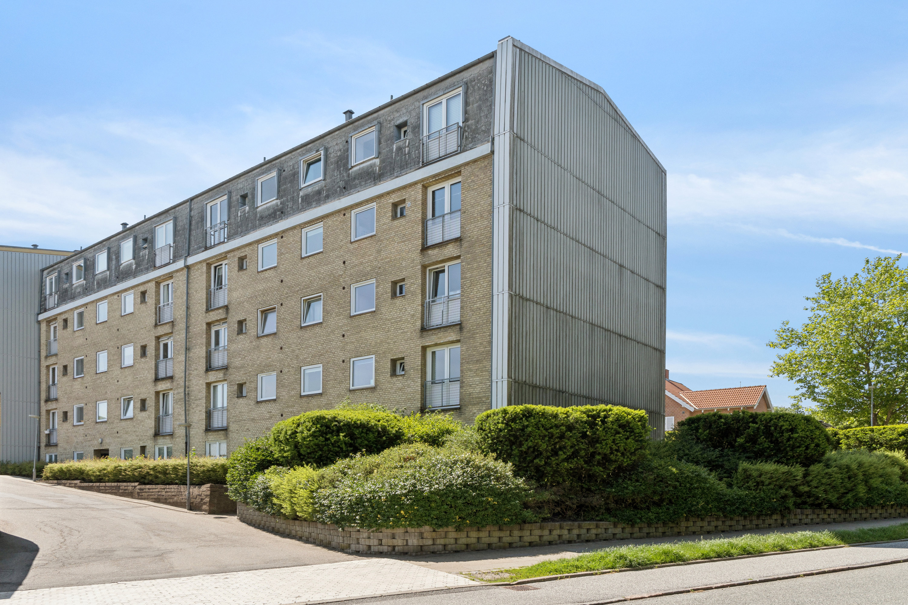 Fremhævet ejendommen billede i fuldskærmstilstand. Billede af Snerlevej 1, st.. tv., 9000 Aalborg