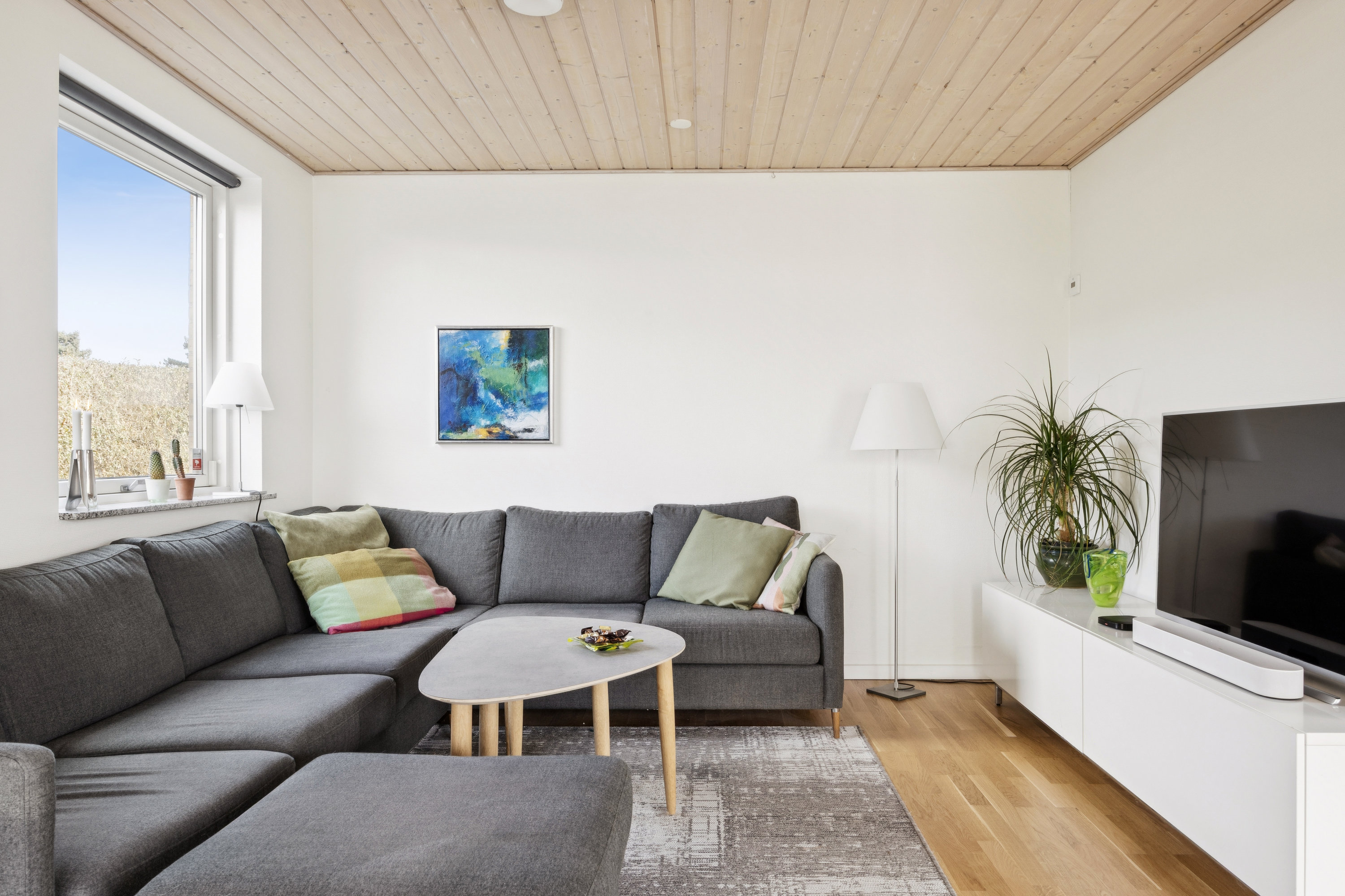 Fremhævet stue billede i fuldskærmstilstand. Billede af Søagervej 16A, 2670 Greve