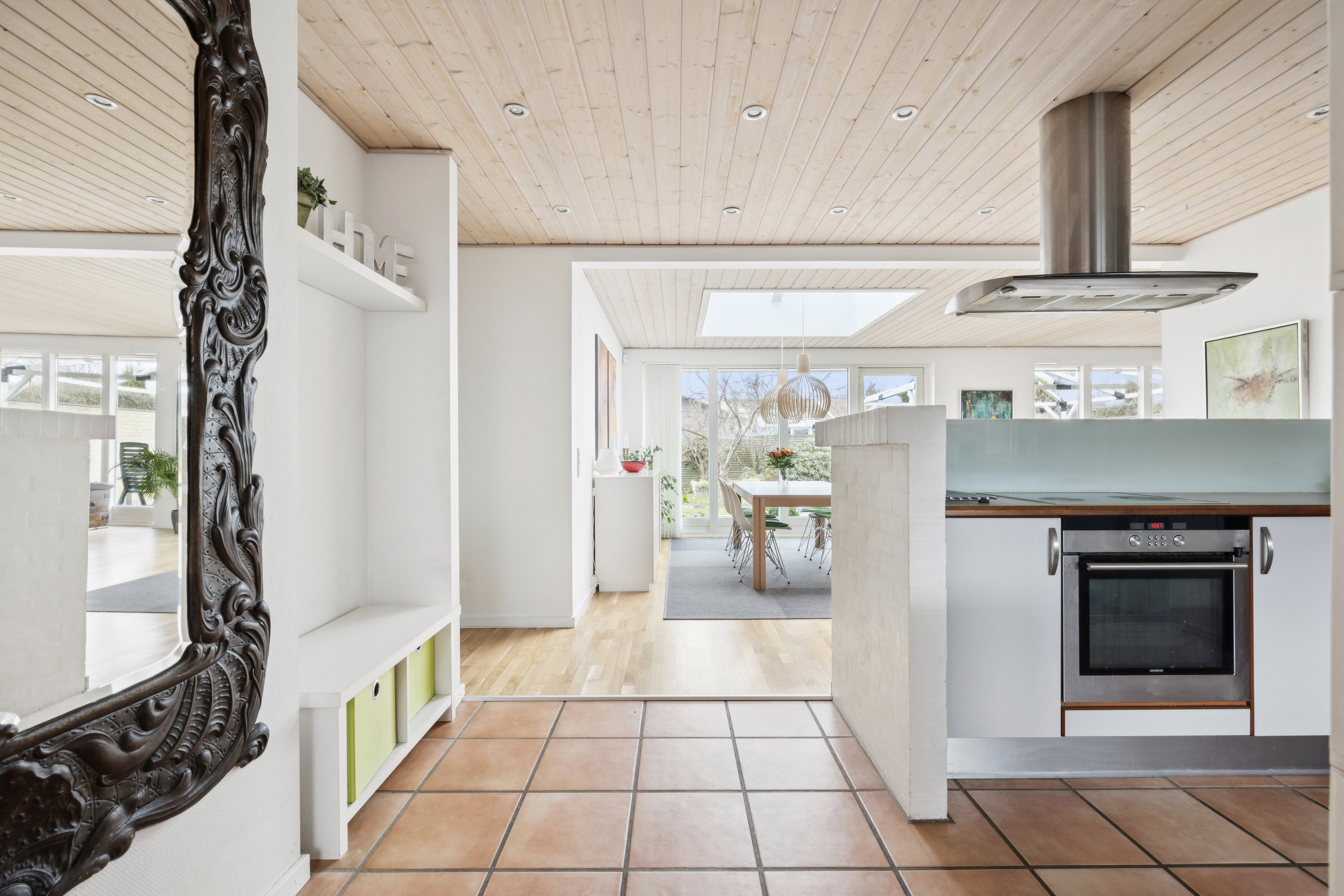 Fremhævet køkken billede i fuldskærmstilstand. Billede af Søagervej 16A, 2670 Greve