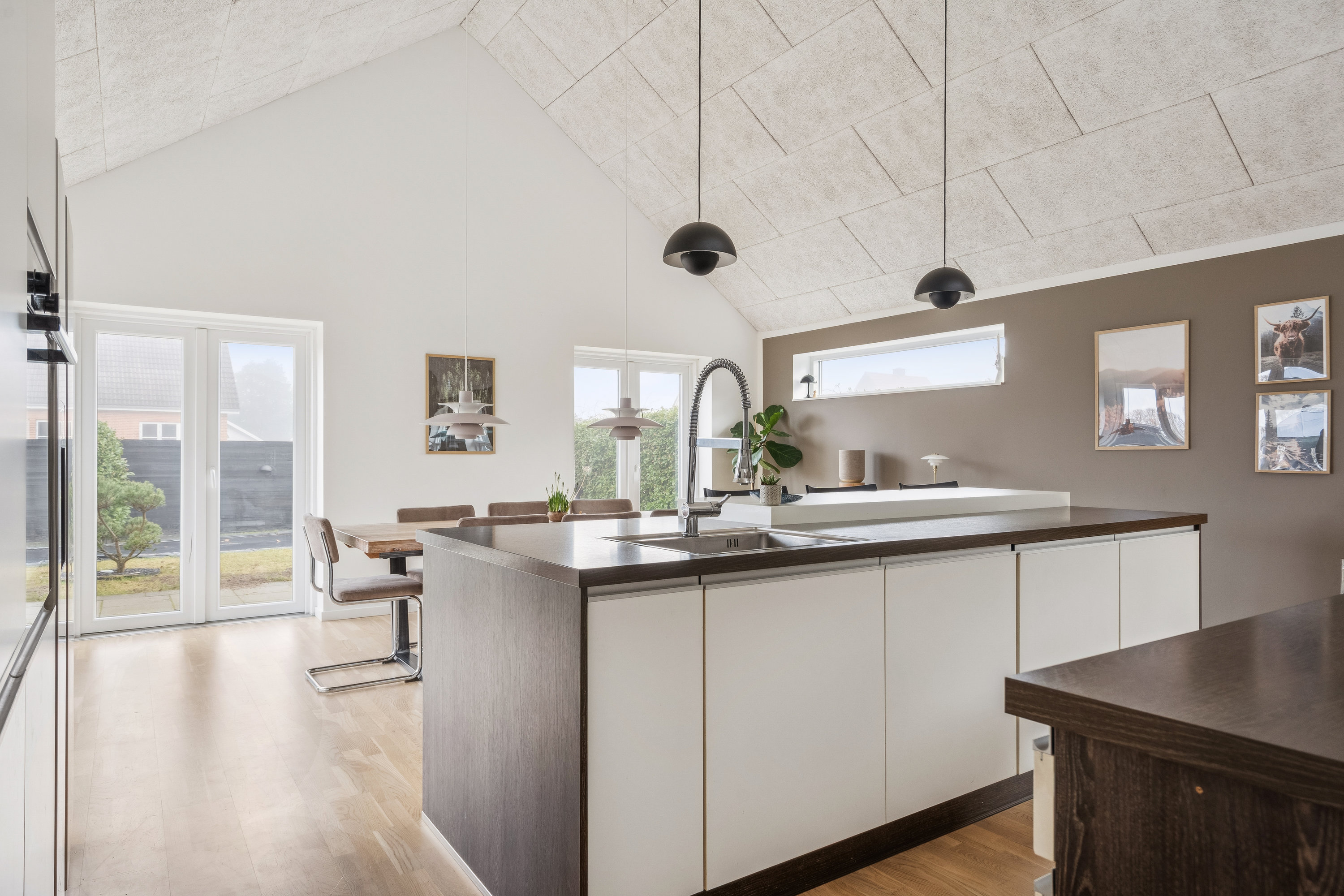 Fremhævet  billede i fuldskærmstilstand. Billede af Hylkedamvej 34, Lunge, 5591 Gelsted