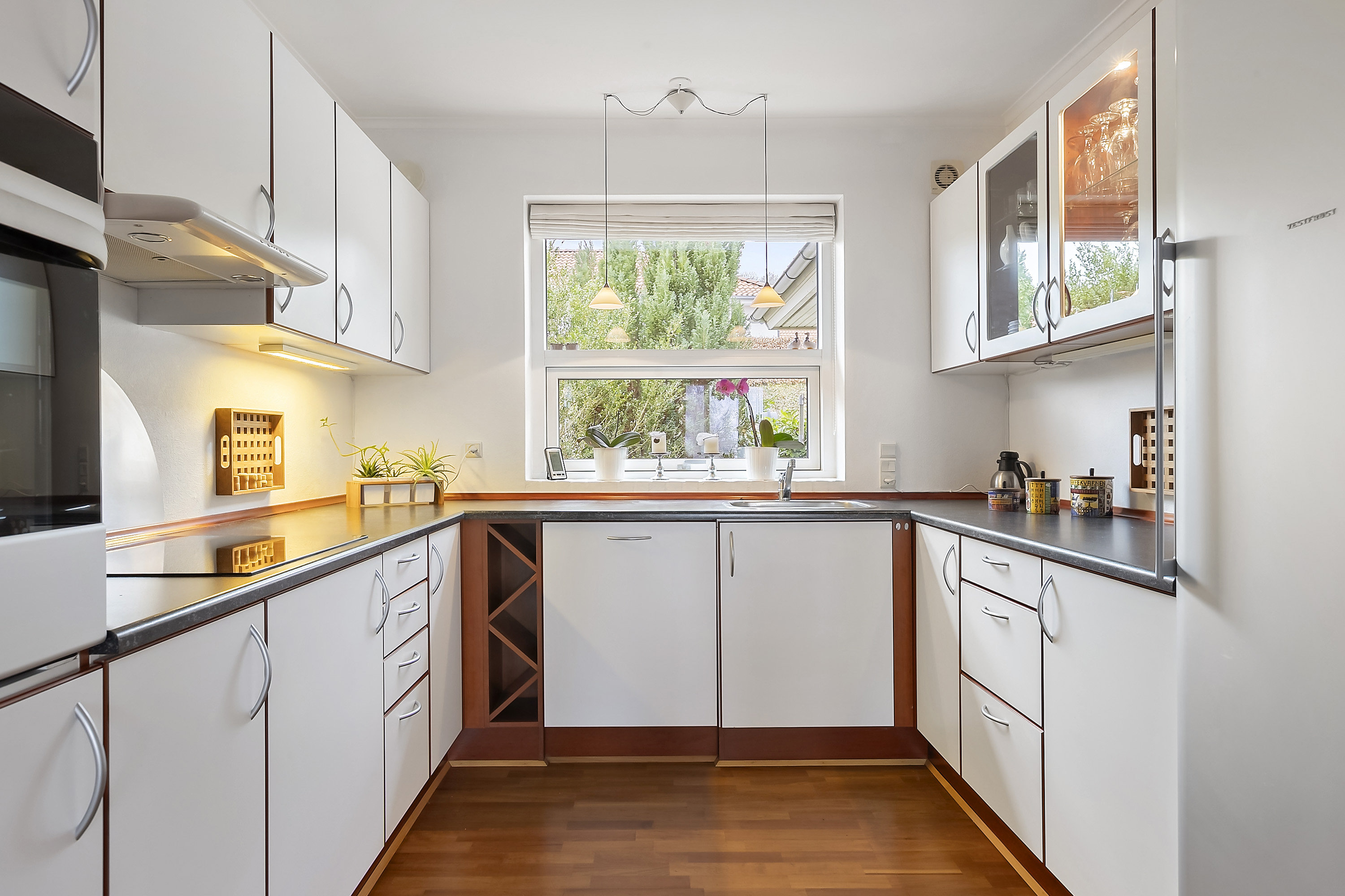 Fremhævet køkken billede i fuldskærmstilstand. Billede af Skovbakken 5, 6200 Aabenraa