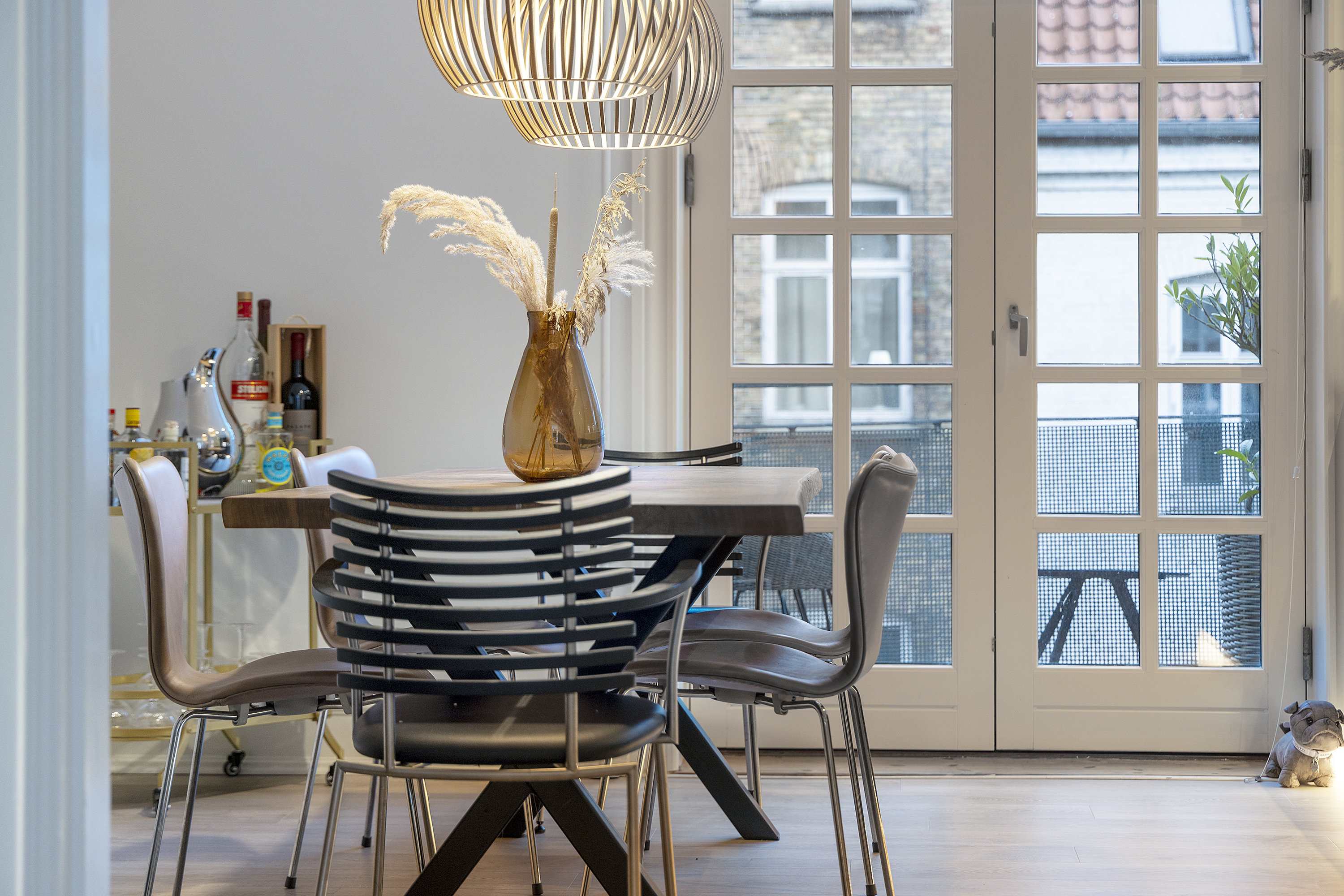 Fremhævet køkken-alrum billede i fuldskærmstilstand. Billede af Vesterå 22, 2., 9000 Aalborg