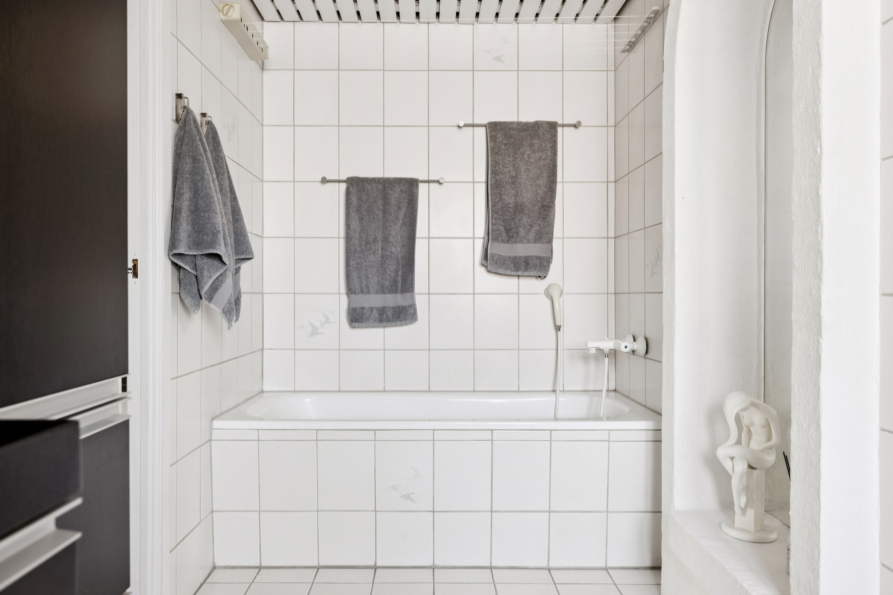 Fremhævet badeværelse billede i fuldskærmstilstand. Billede af Fenrisvænget 2, 5610 Assens