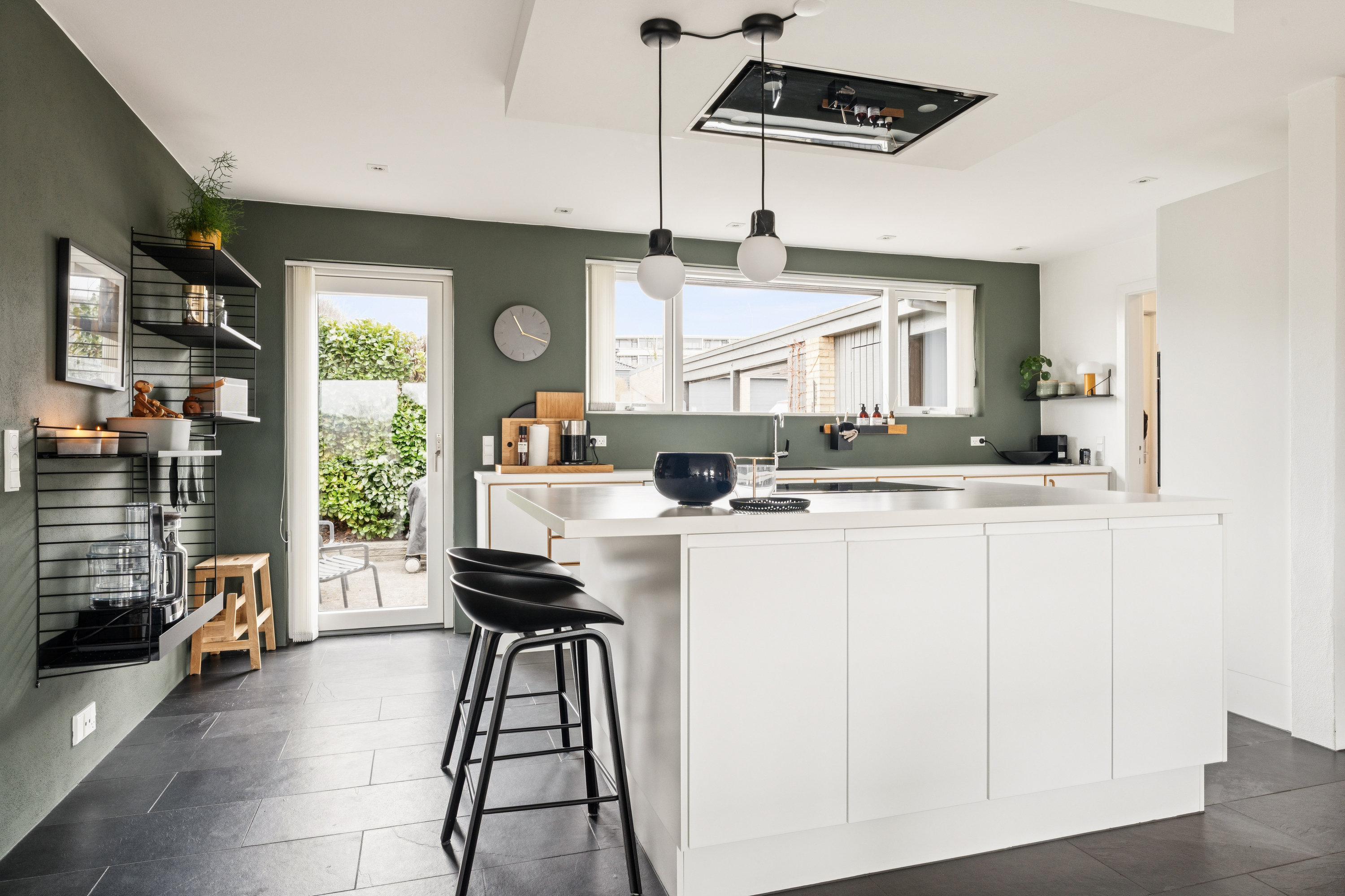 Fremhævet køkken billede i fuldskærmstilstand. Billede af Mosebrinken 10, Gug, 9210 Aalborg SØ