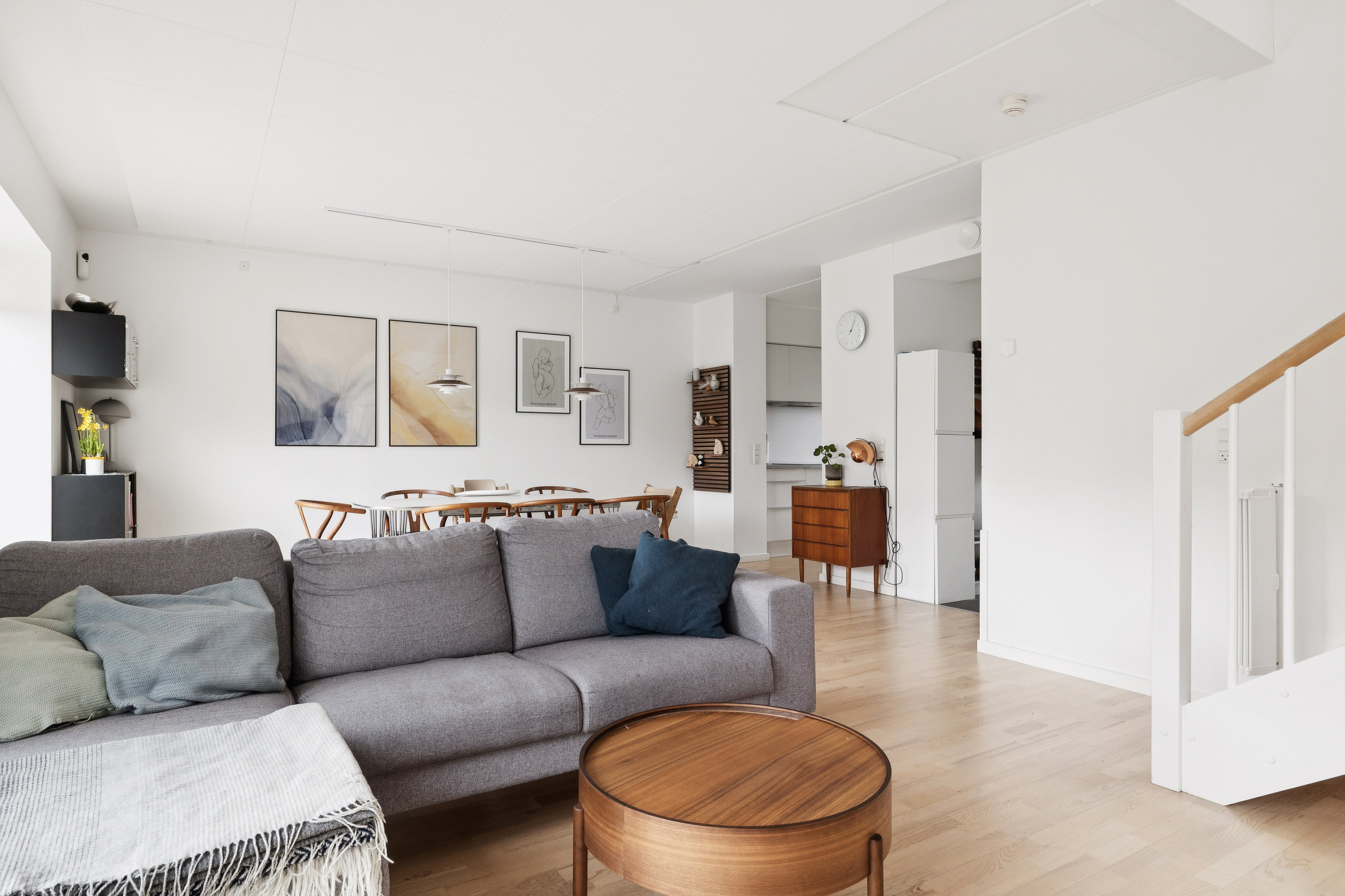 Fremhævet stue billede i fuldskærmstilstand. Billede af Prins Christians Vænge 165, Skanderborg Bakker, 8660 Skanderborg