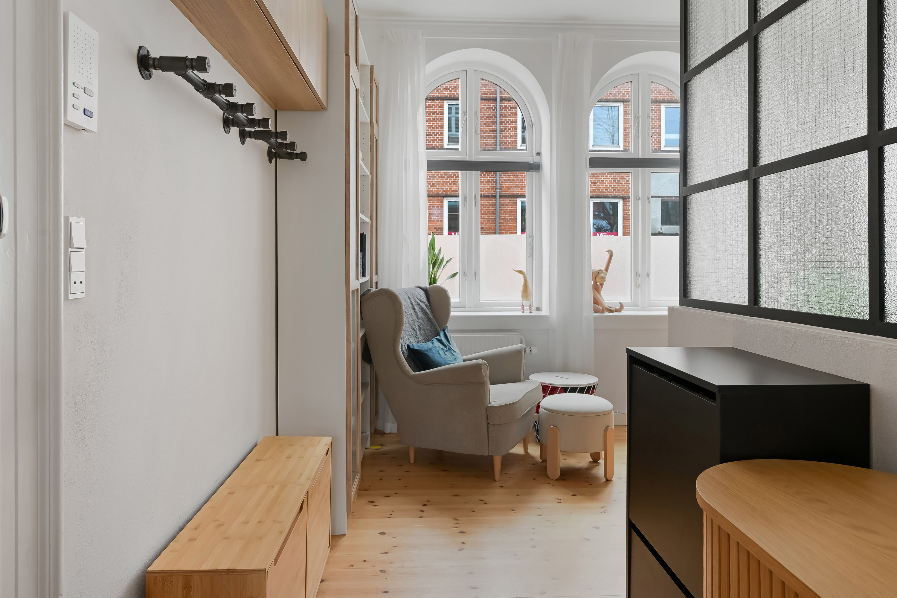 Fremhævet stue billede i fuldskærmstilstand. Billede af Borgergade 65, st.. tv., 6700 Esbjerg