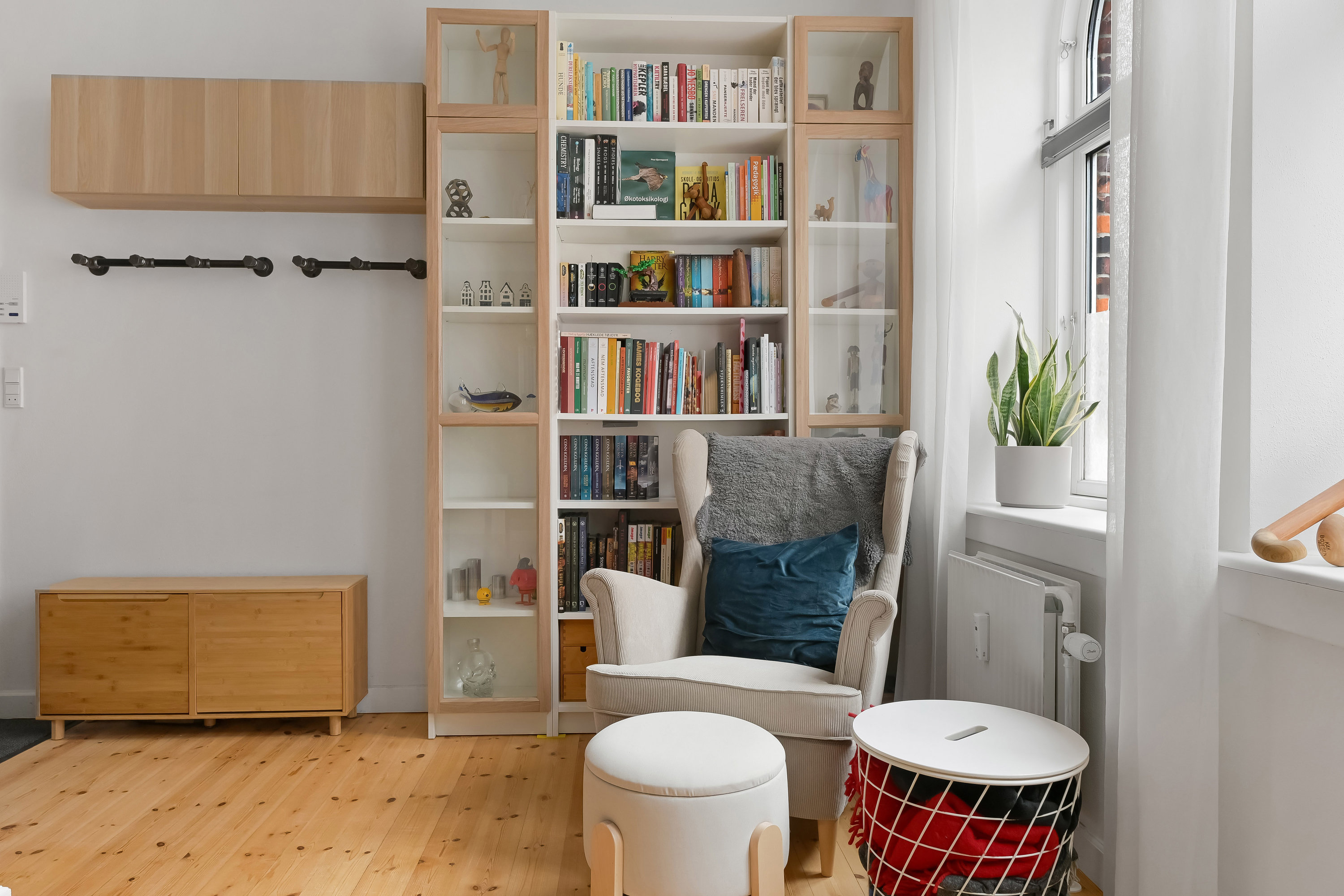 Fremhævet stue billede i fuldskærmstilstand. Billede af Borgergade 65, st.. tv., 6700 Esbjerg