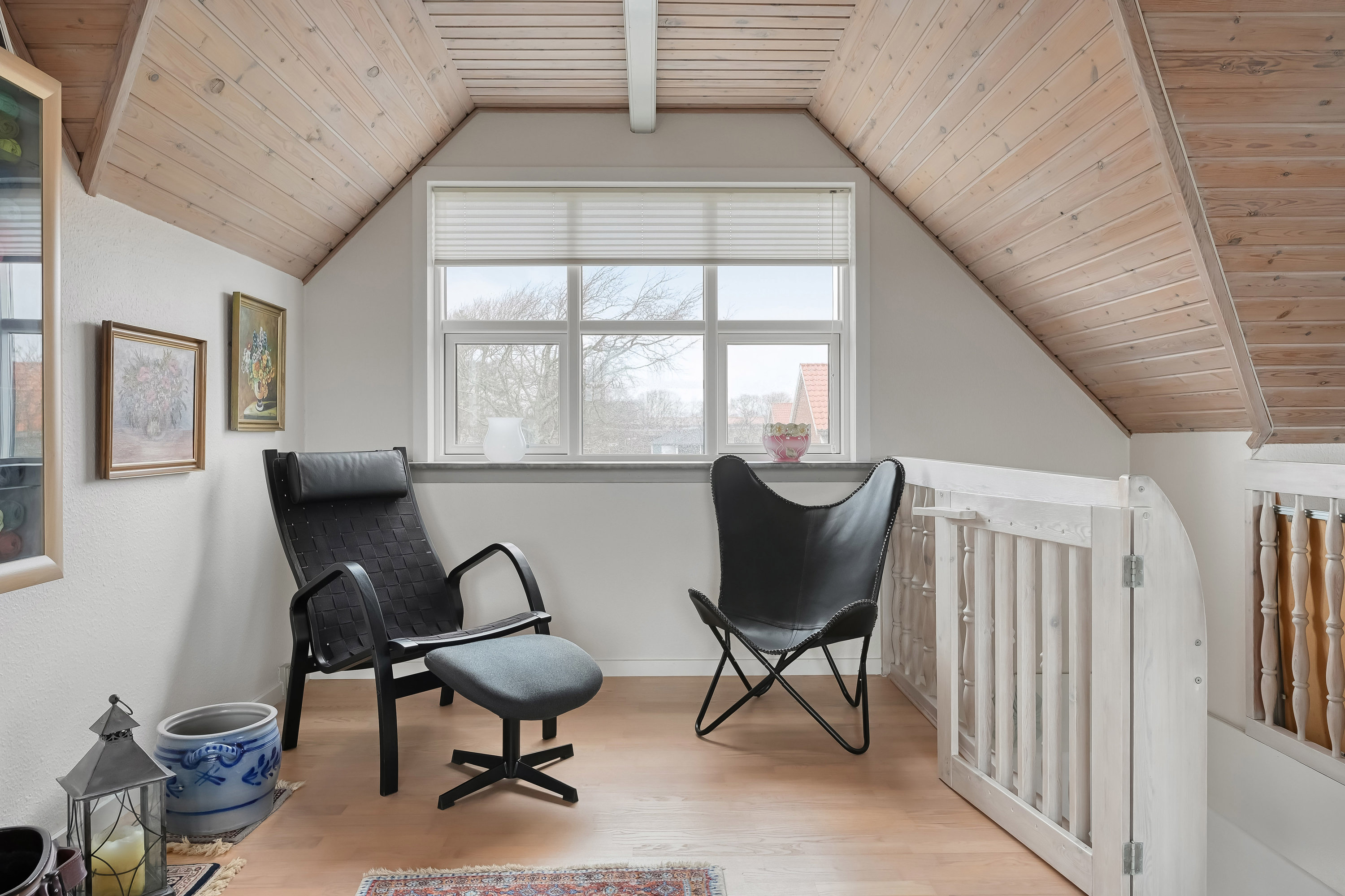 Fremhævet stue billede i fuldskærmstilstand. Billede af Lyngvej 88, 6710 Esbjerg V