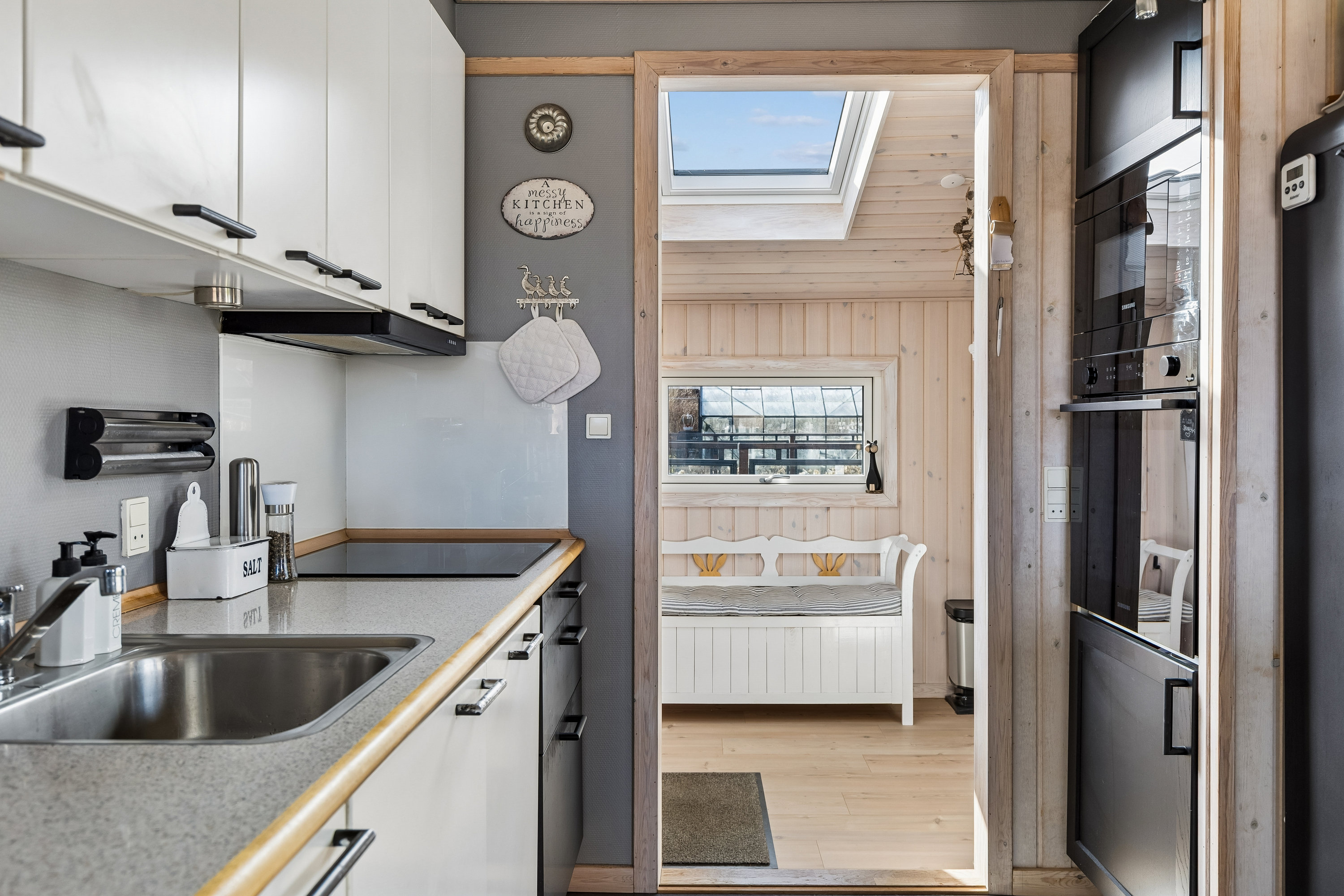 Fremhævet køkken billede i fuldskærmstilstand. Billede af Pilebakken 13, Havnsø Str, 4591 Føllenslev