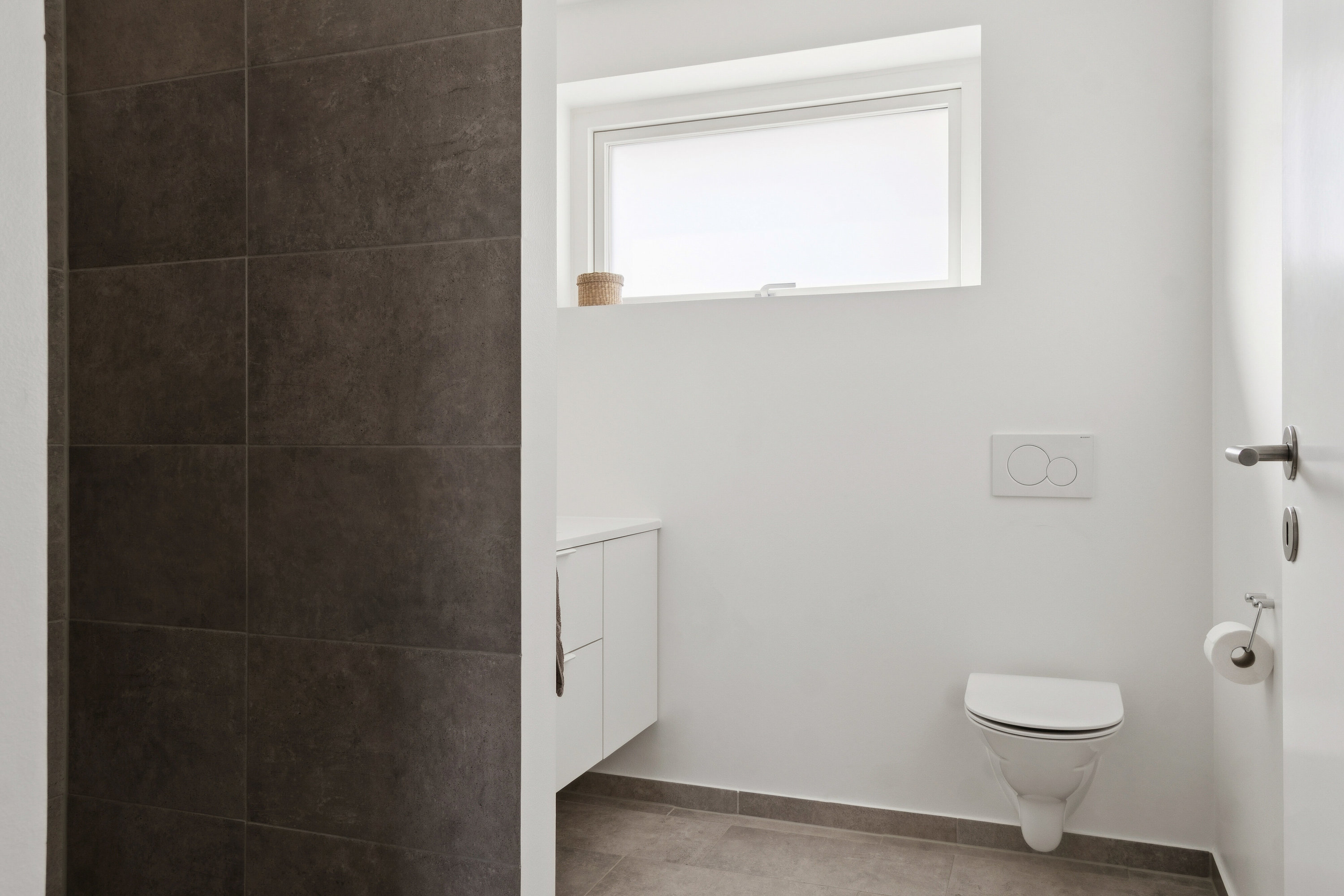 Fremhævet badeværelse billede i fuldskærmstilstand. Billede af Gråstenvænget 18, 4230 Skælskør