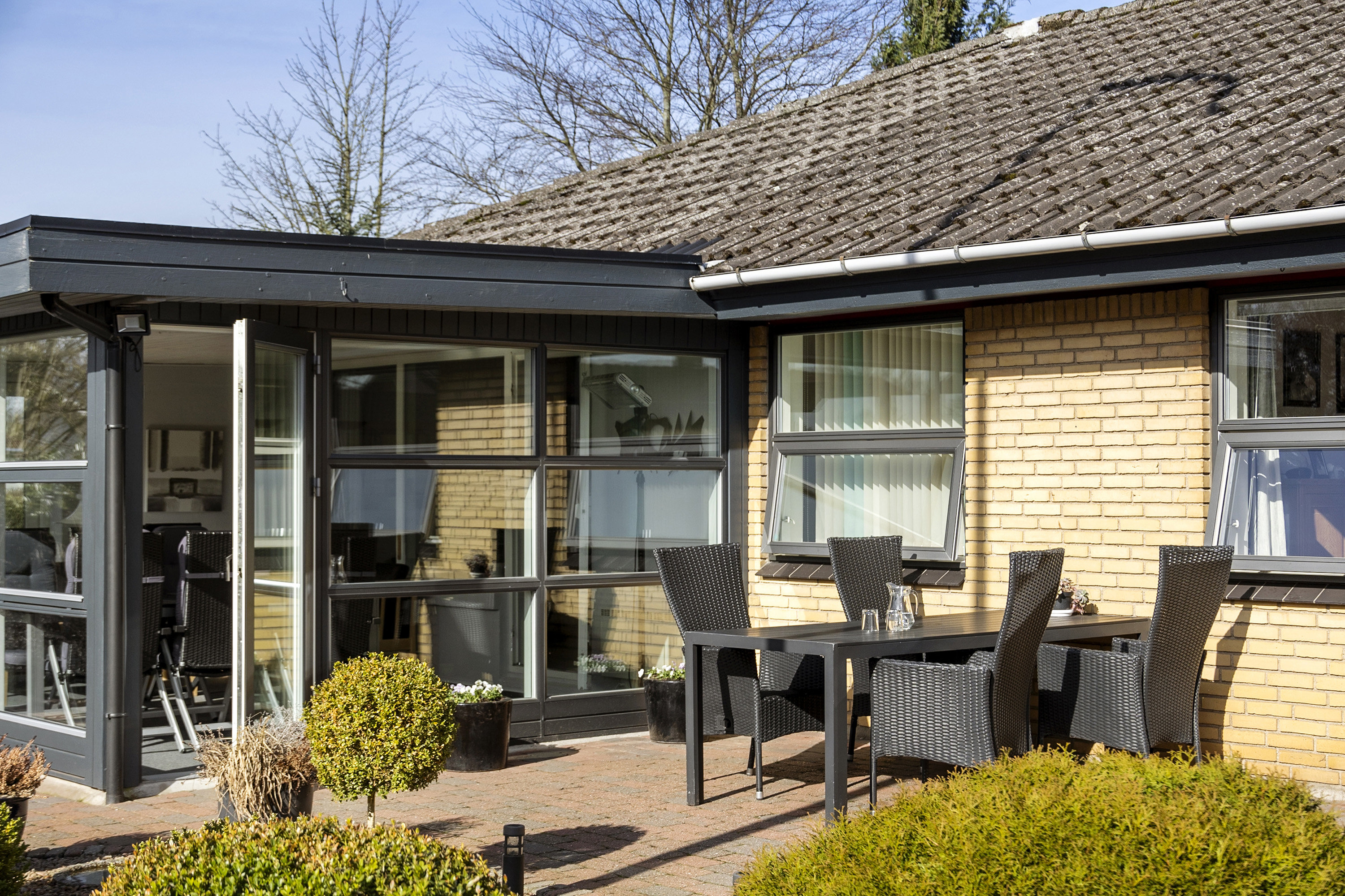 Fremhævet ejendommen billede i fuldskærmstilstand. Billede af Egeparken 10, 6051 Almind