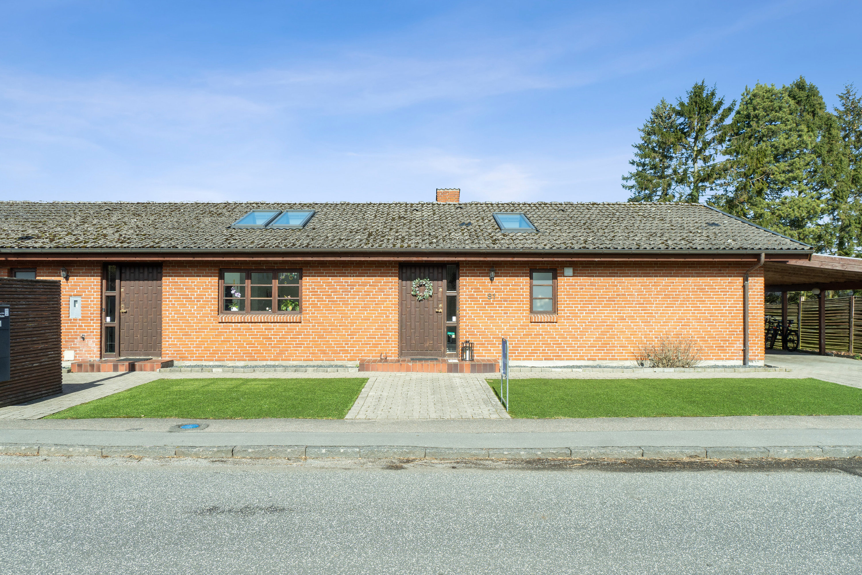 Fremhævet set fra vejen billede i fuldskærmstilstand. Billede af Nørreås 81, 4200 Slagelse