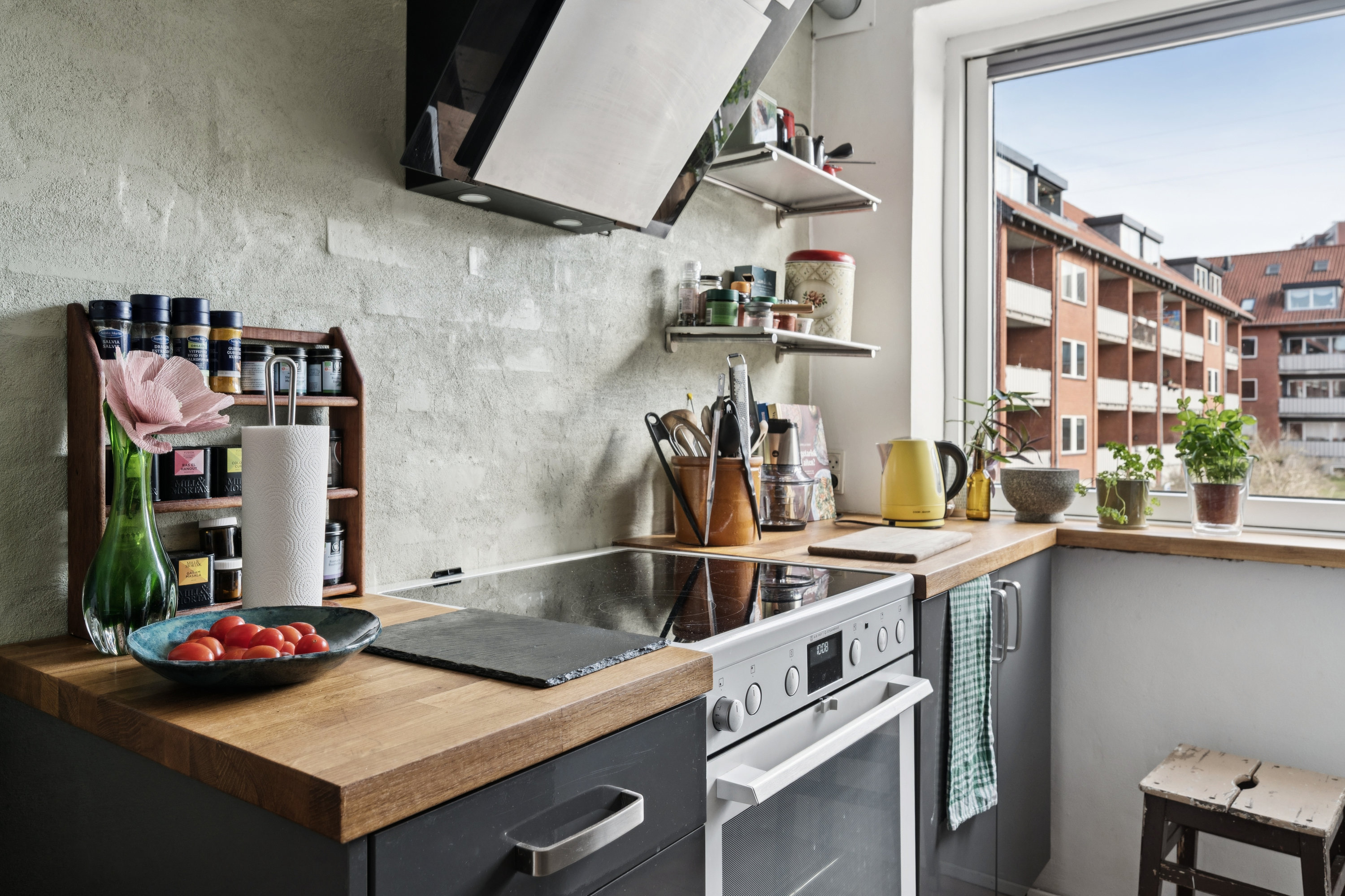 Fremhævet køkken billede i fuldskærmstilstand. Billede af Sønderborggade 11, 1. th., 8000 Aarhus C