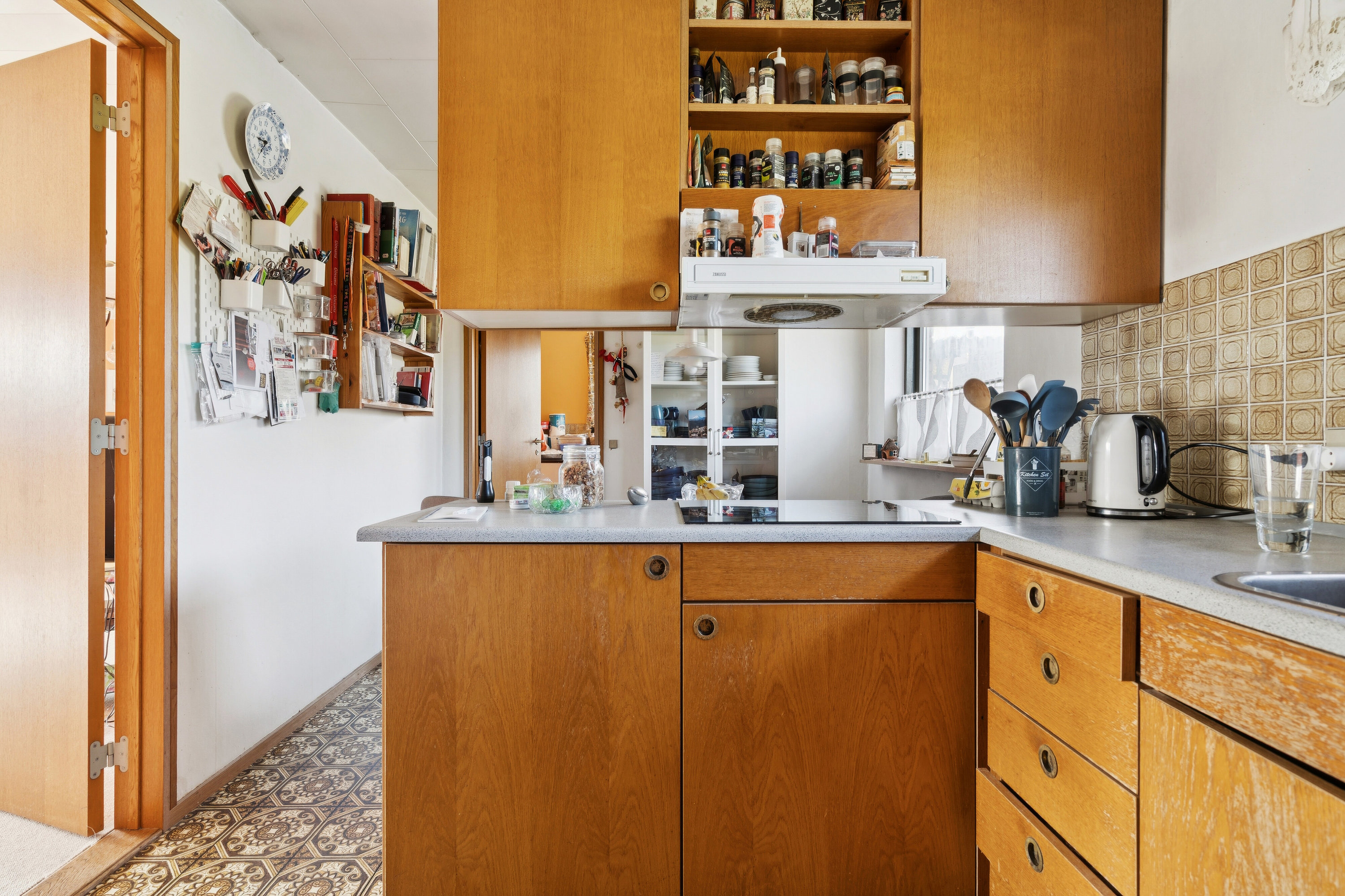 Fremhævet køkken billede i fuldskærmstilstand. Billede af Smedevænget 7, Dalby, 4690 Haslev