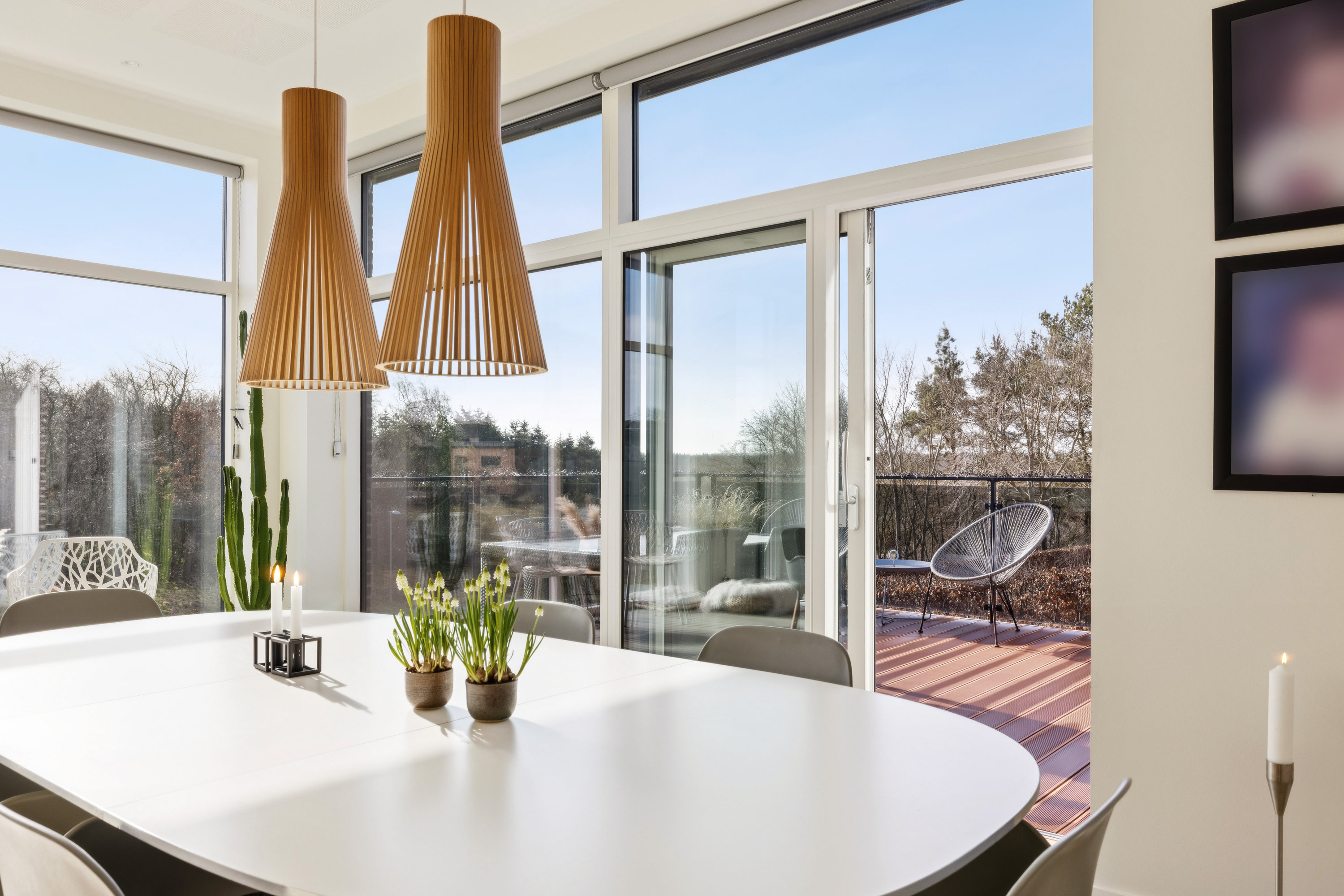 Fremhævet stue billede i fuldskærmstilstand. Billede af Svalelunden 25, 8800 Viborg