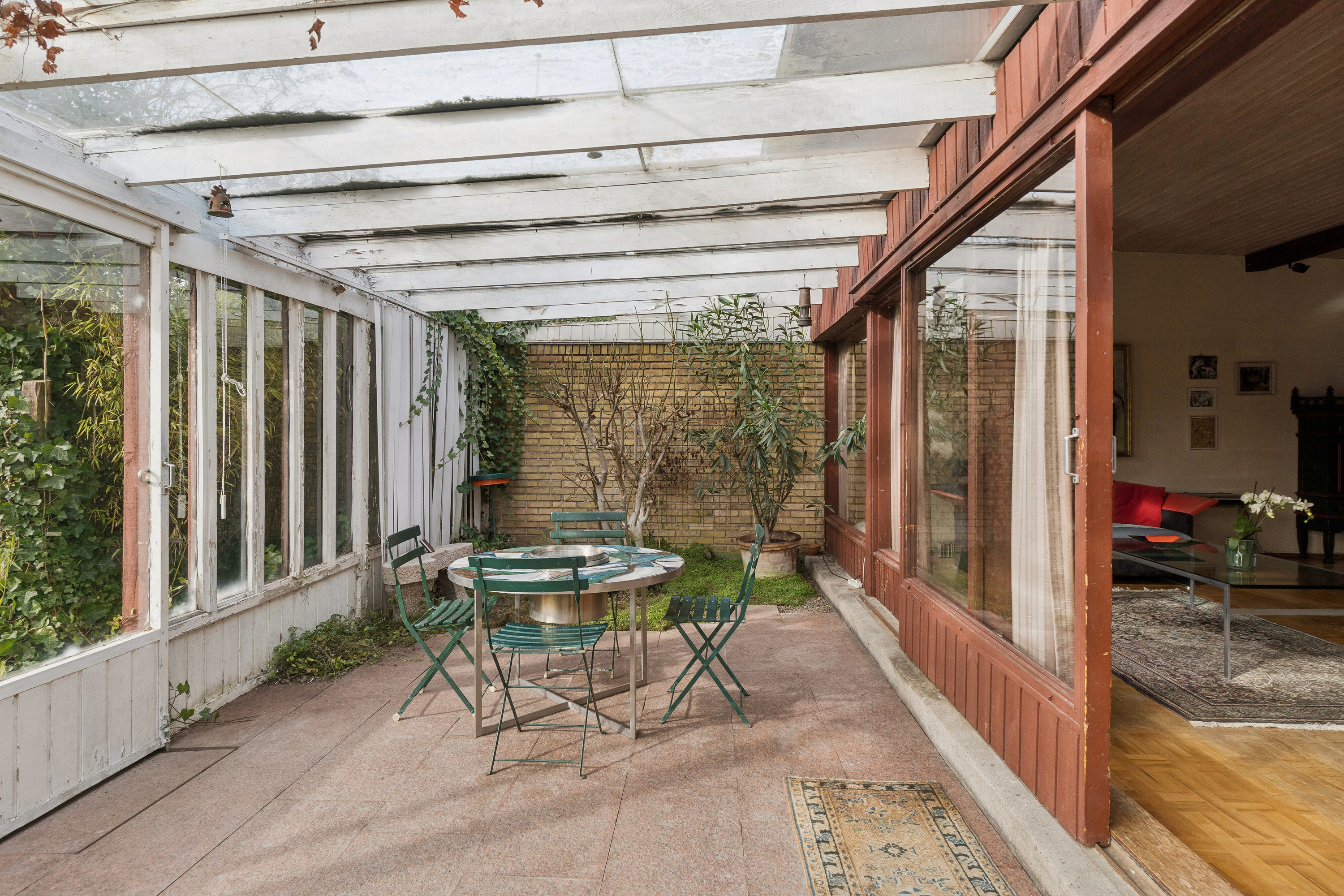 Fremhævet overdækket terrasse billede i fuldskærmstilstand. Billede af Grænsevej 7, 2650 Hvidovre