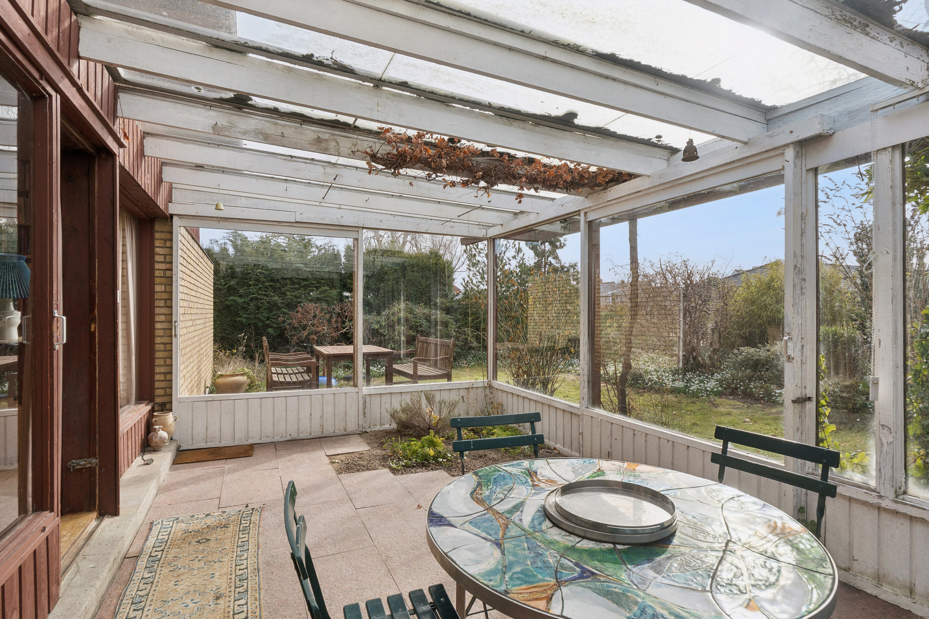 Fremhævet overdækket terrasse billede i fuldskærmstilstand. Billede af Grænsevej 7, 2650 Hvidovre