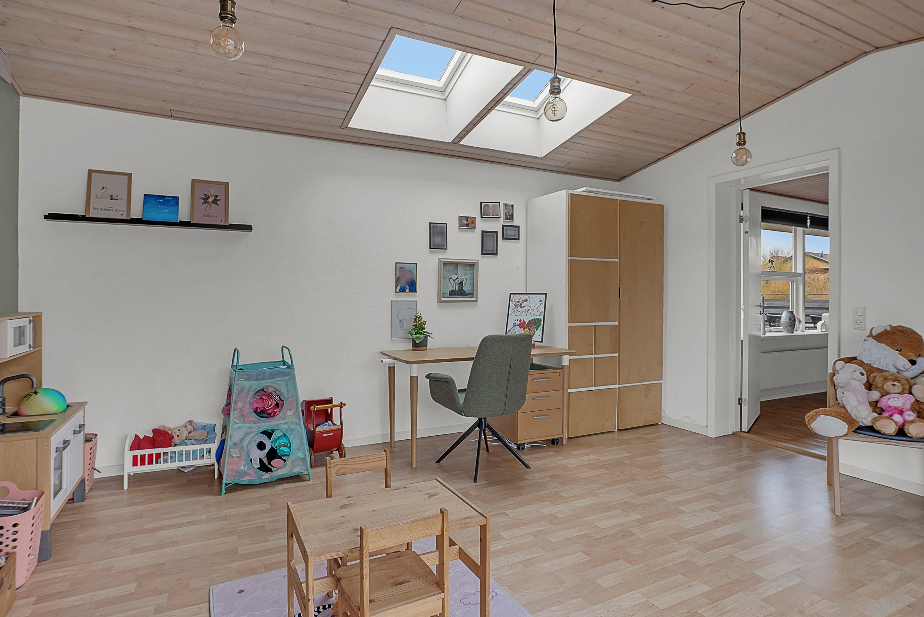 Fremhævet værelse billede i fuldskærmstilstand. Billede af Vinkelvej 8, Brobyværk, 5672 Broby