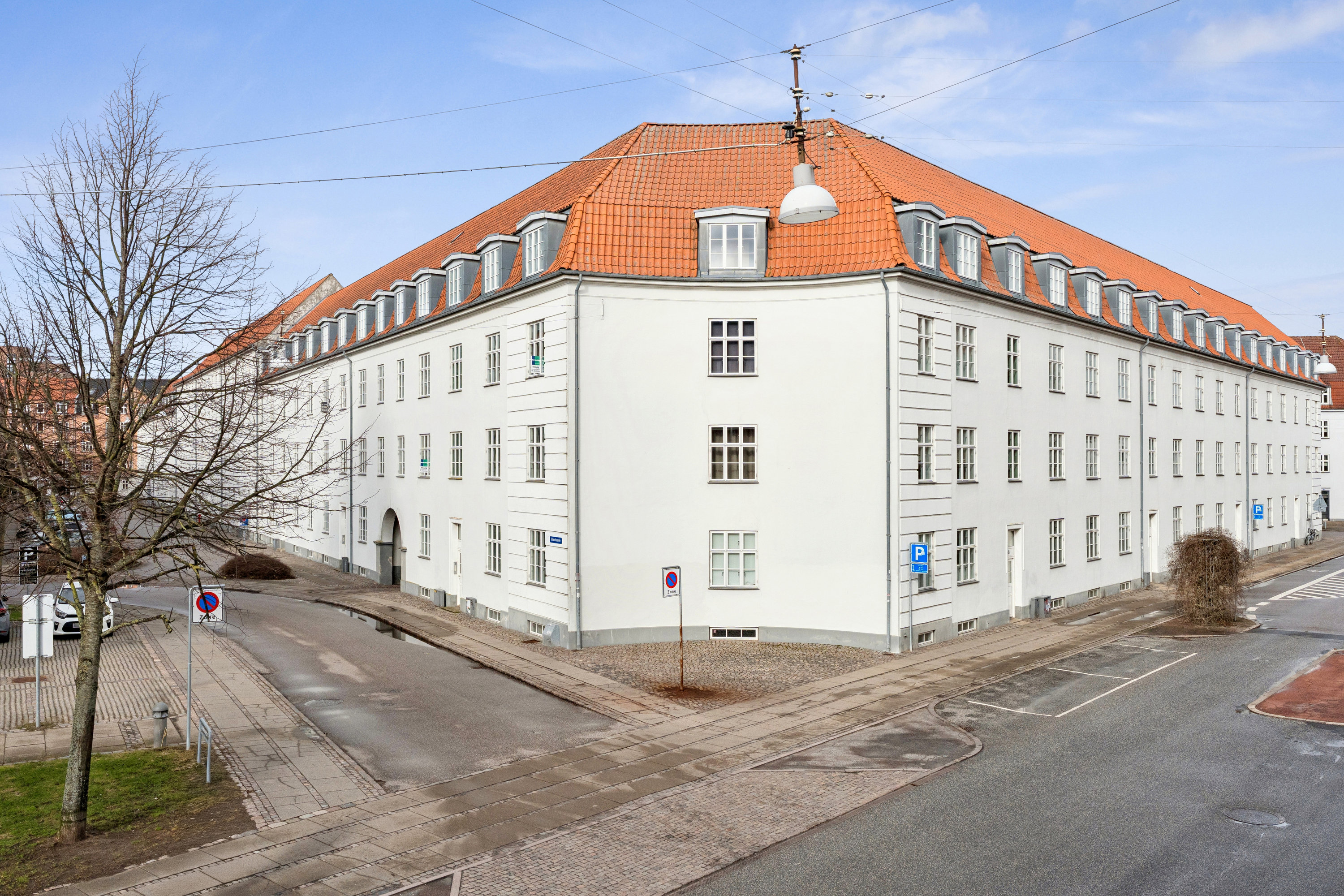 Fremhævet andet billede i fuldskærmstilstand. Billede af Islandsgade 17, 2. th., 9000 Aalborg