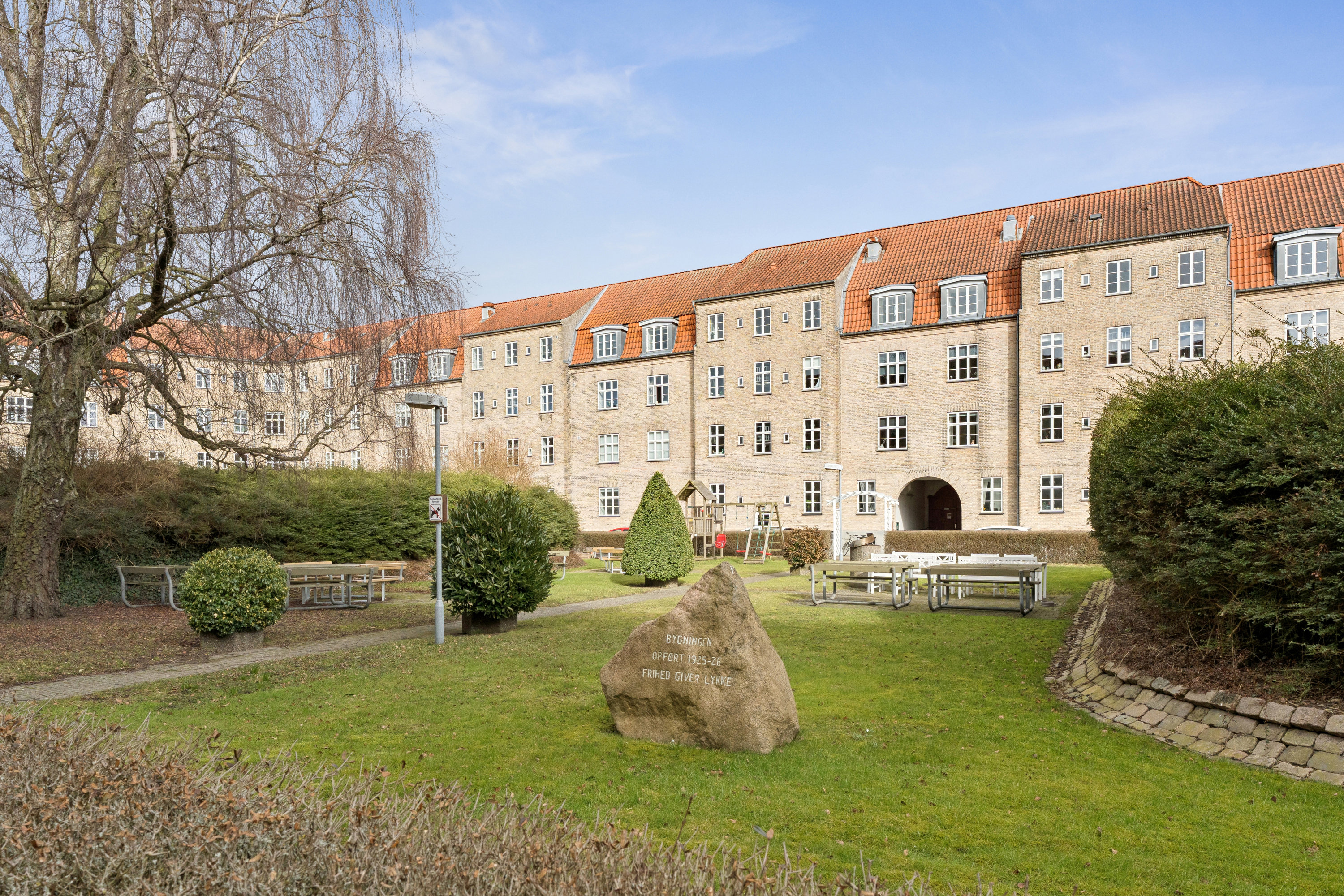 Fremhævet andet billede i fuldskærmstilstand. Billede af Islandsgade 17, 2. th., 9000 Aalborg