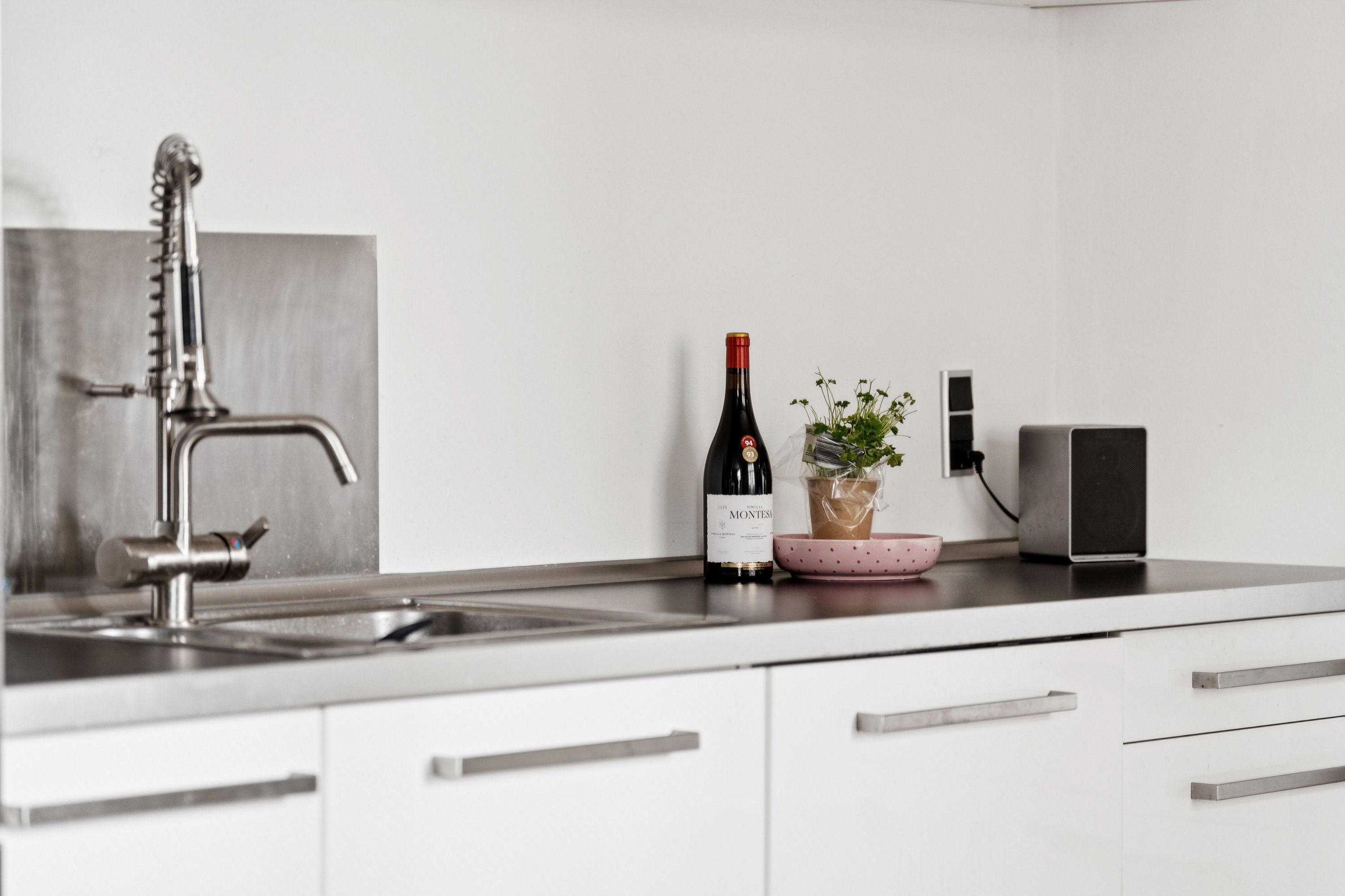 Fremhævet køkken billede i fuldskærmstilstand. Billede af Islandsgade 17, 2. th., 9000 Aalborg