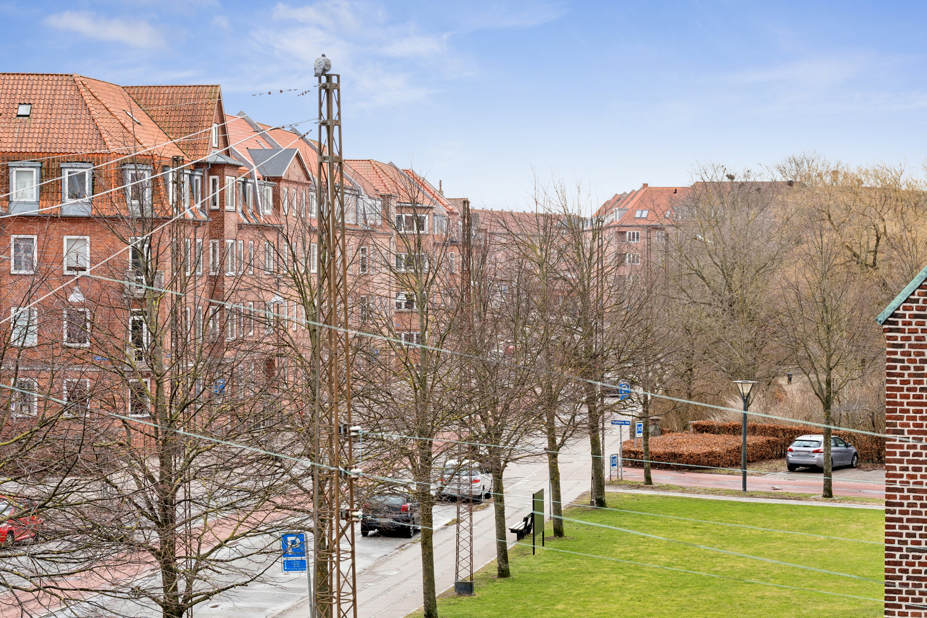 Fremhævet andet billede i fuldskærmstilstand. Billede af Islandsgade 17, 2. th., 9000 Aalborg