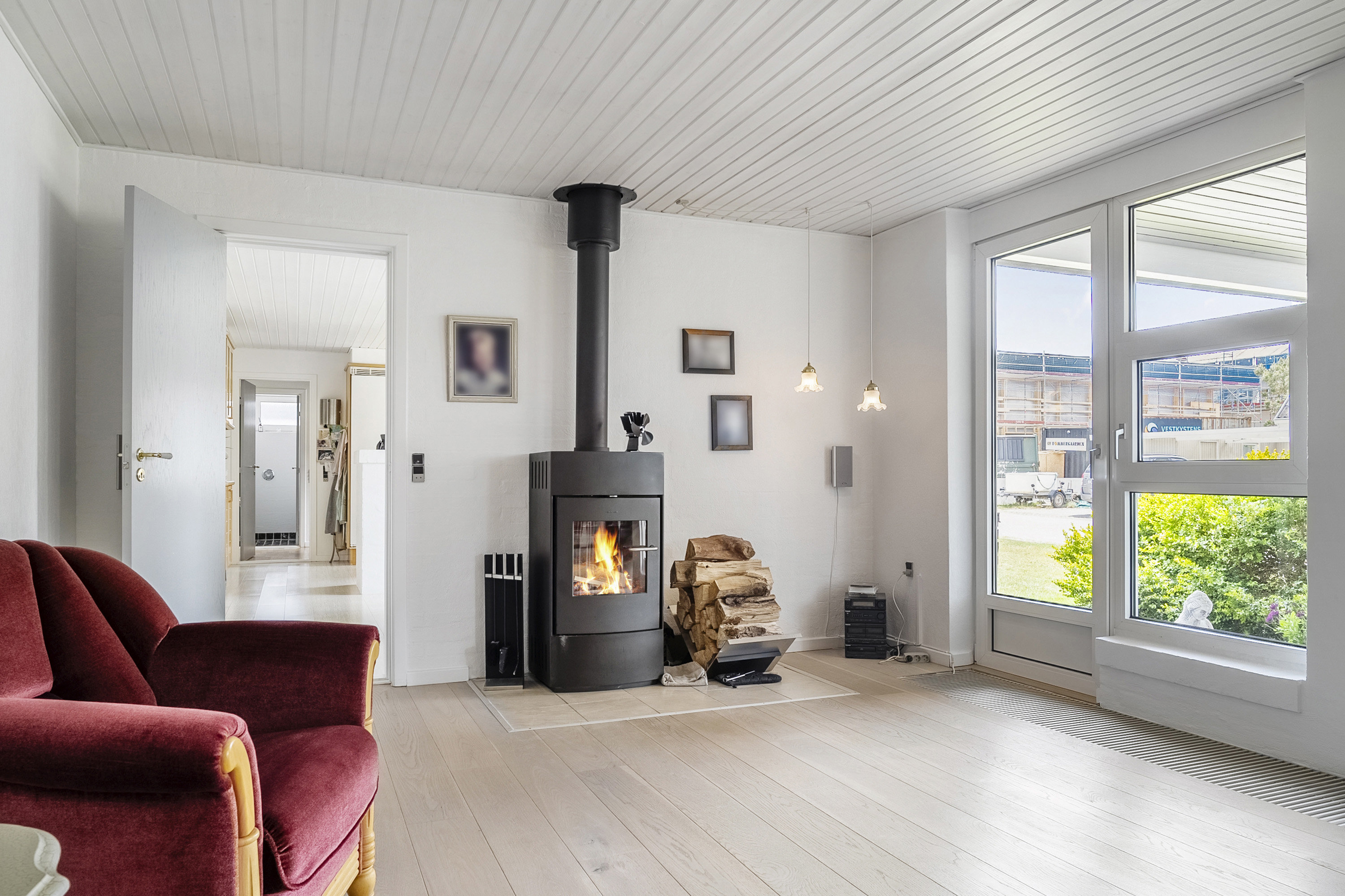 Fremhævet stue billede i fuldskærmstilstand. Billede af Malurtvej 2, Vorupør, 7700 Thisted