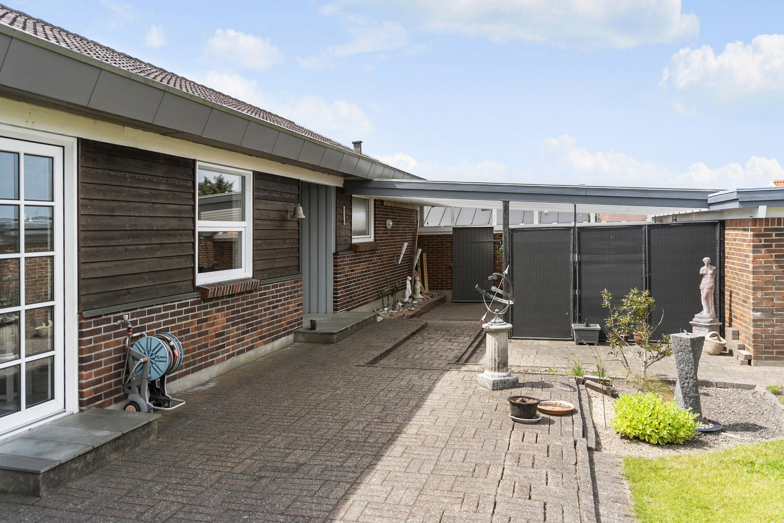 Fremhævet ejendommen billede i fuldskærmstilstand. Billede af Malurtvej 2, Vorupør, 7700 Thisted