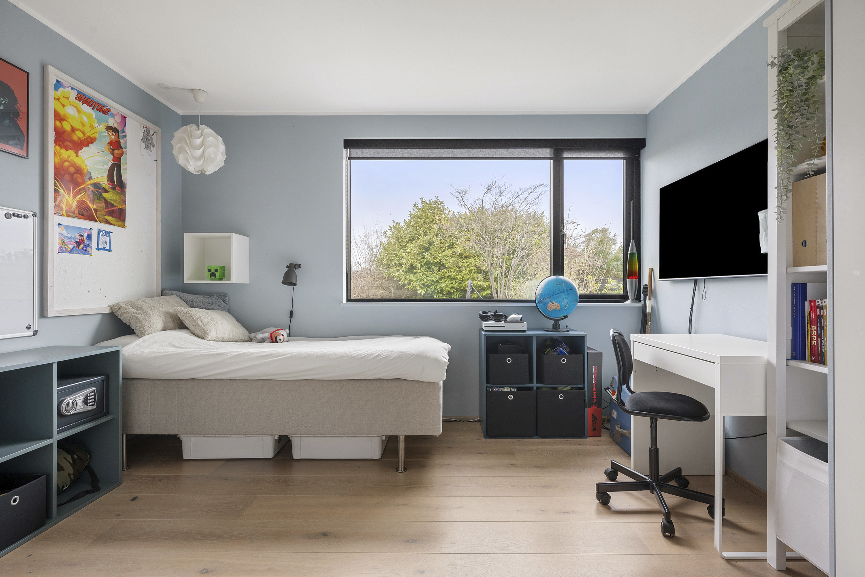 Fremhævet soveværelse billede i fuldskærmstilstand. Billede af Ellehegnet 16, Trørød, 2950 Vedbæk