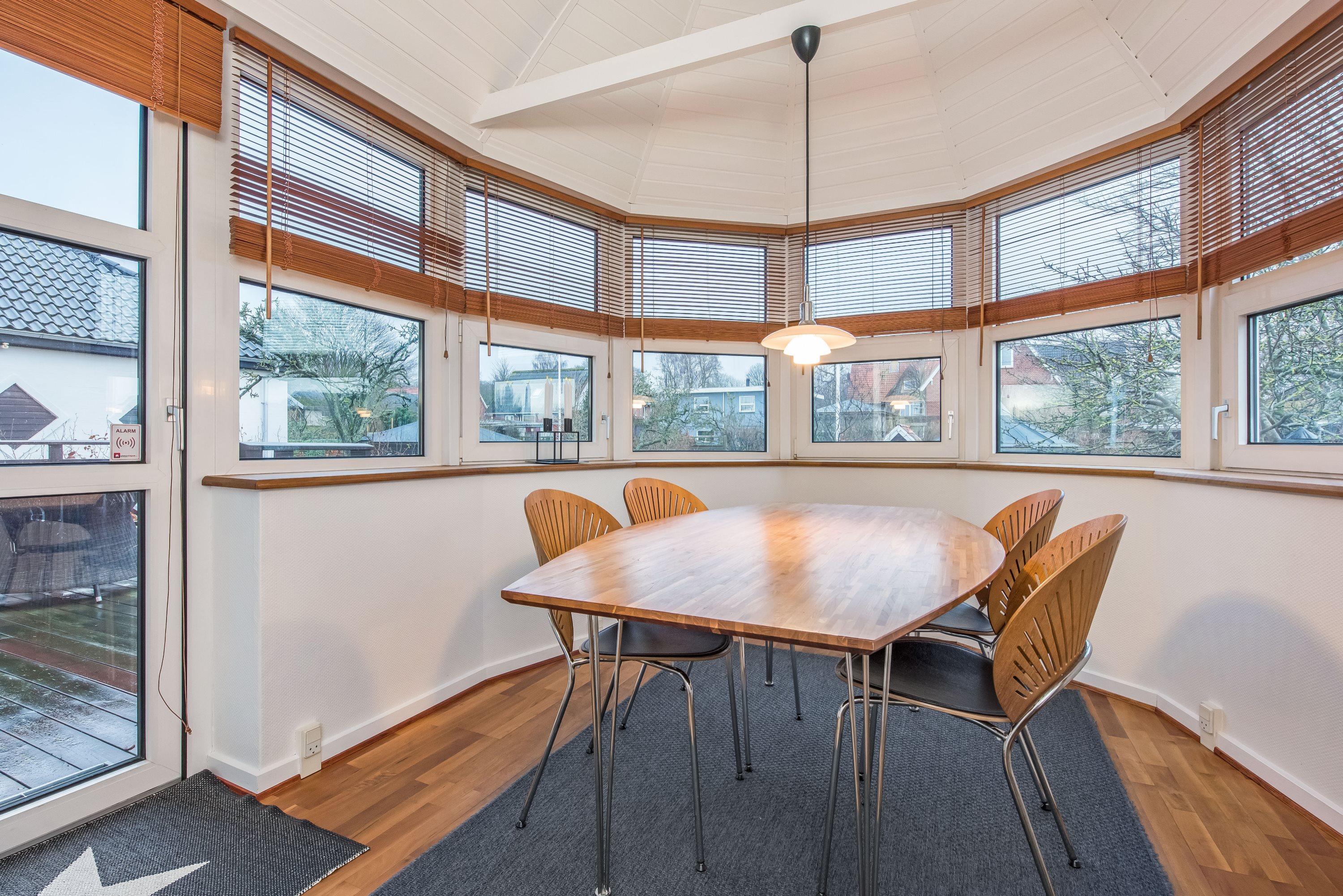 Fremhævet køkken billede i fuldskærmstilstand. Billede af Rosevej 35, 9900 Frederikshavn