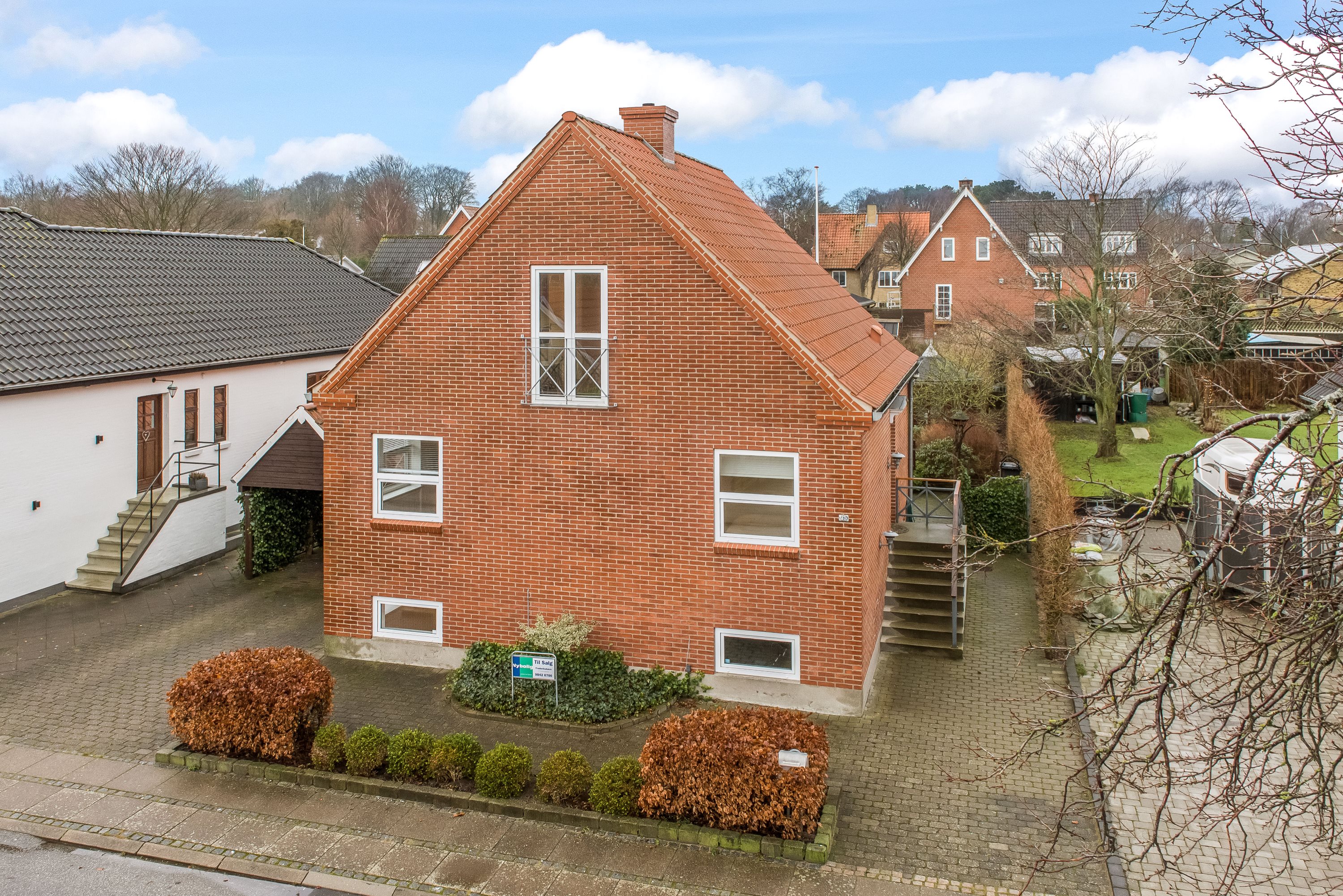 Fremhævet mastefoto billede i fuldskærmstilstand. Billede af Rosevej 35, 9900 Frederikshavn